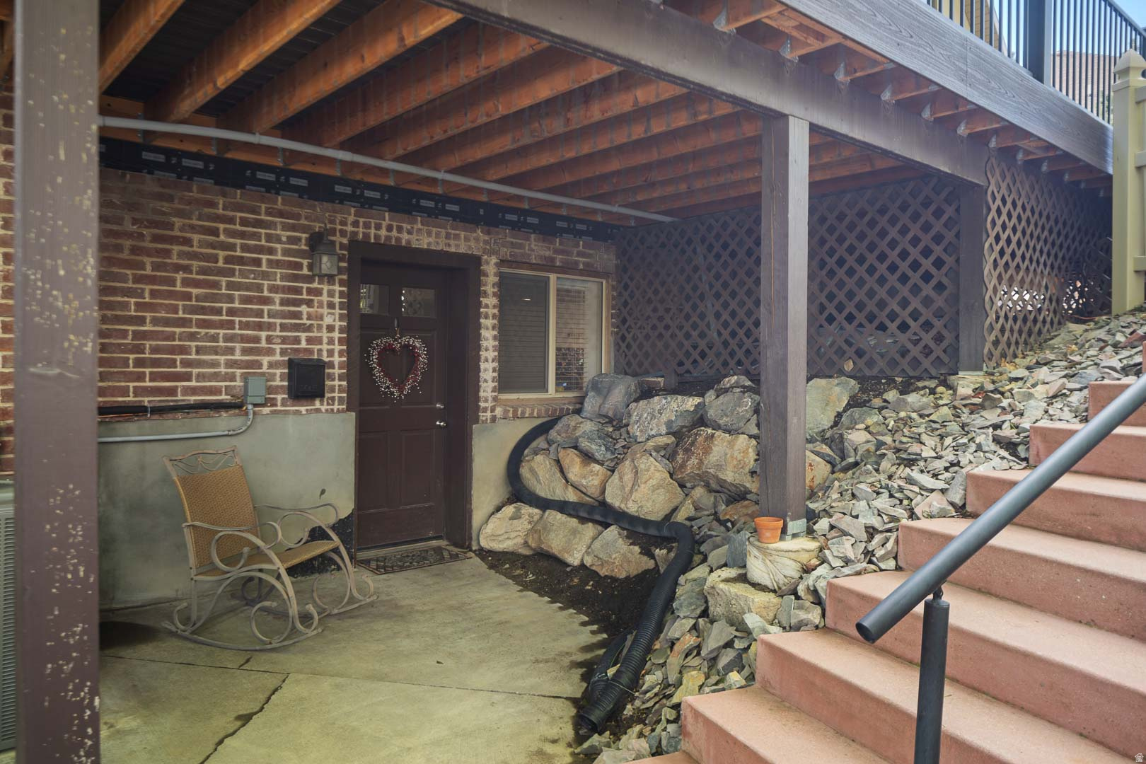 6208 W SKYLINE DR