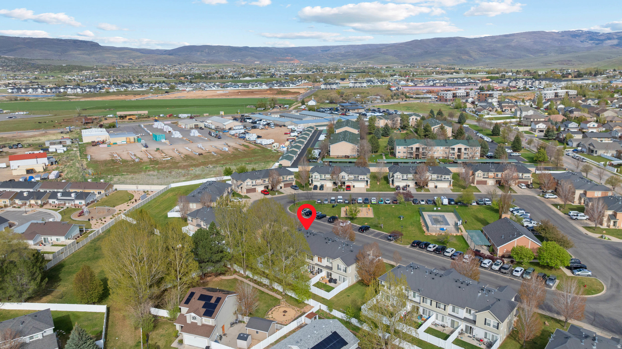 211 GREENFIELD CIR #119