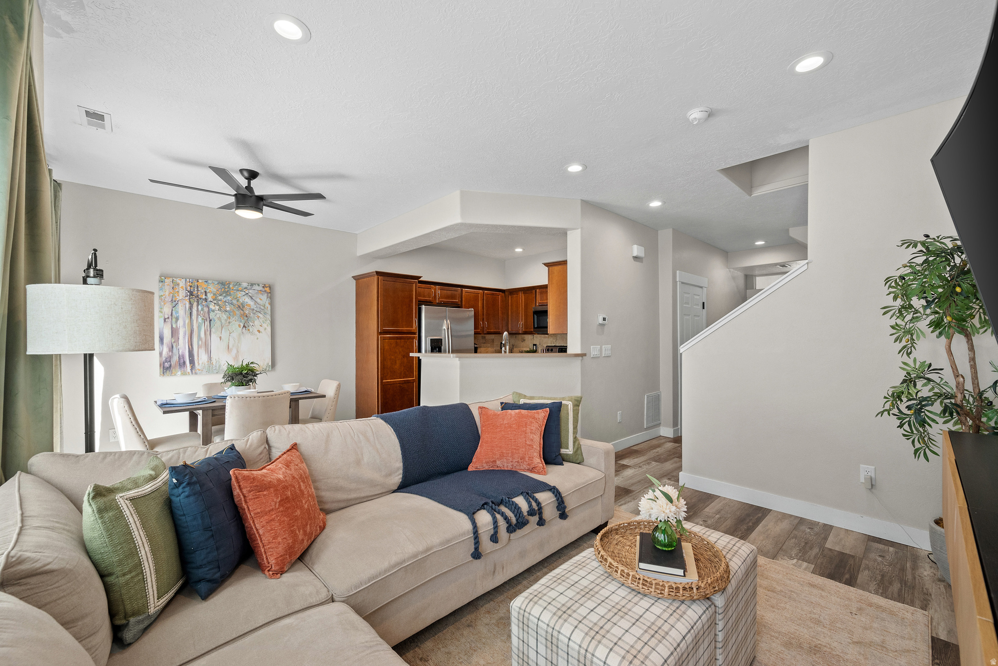211 GREENFIELD CIR #119