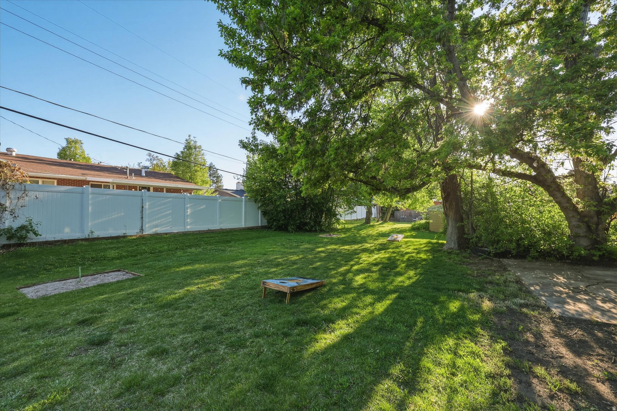 502 N MAIN ST