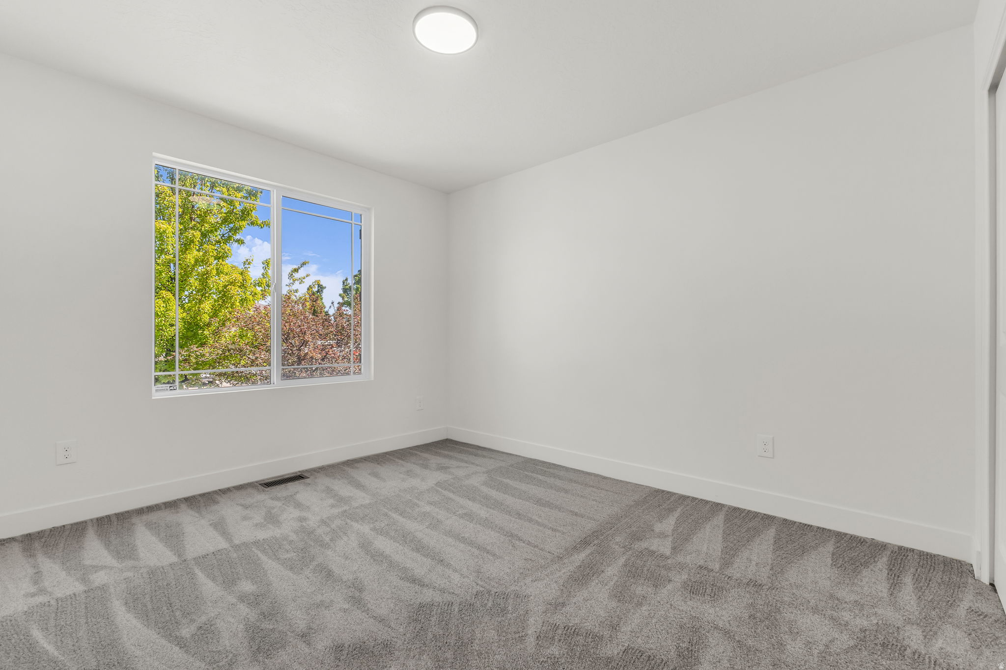 4433 W MANKATO ST