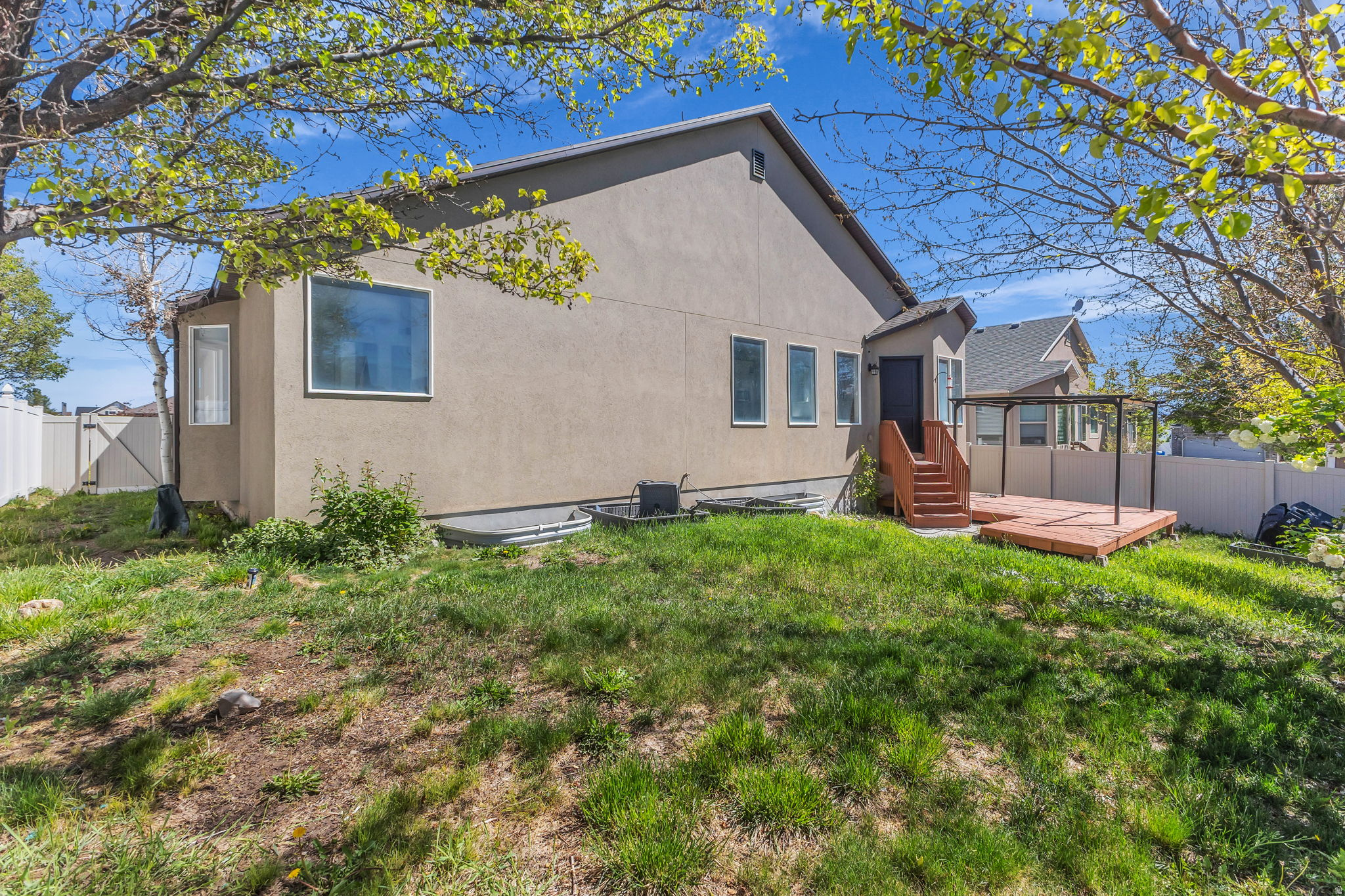 4433 W MANKATO ST