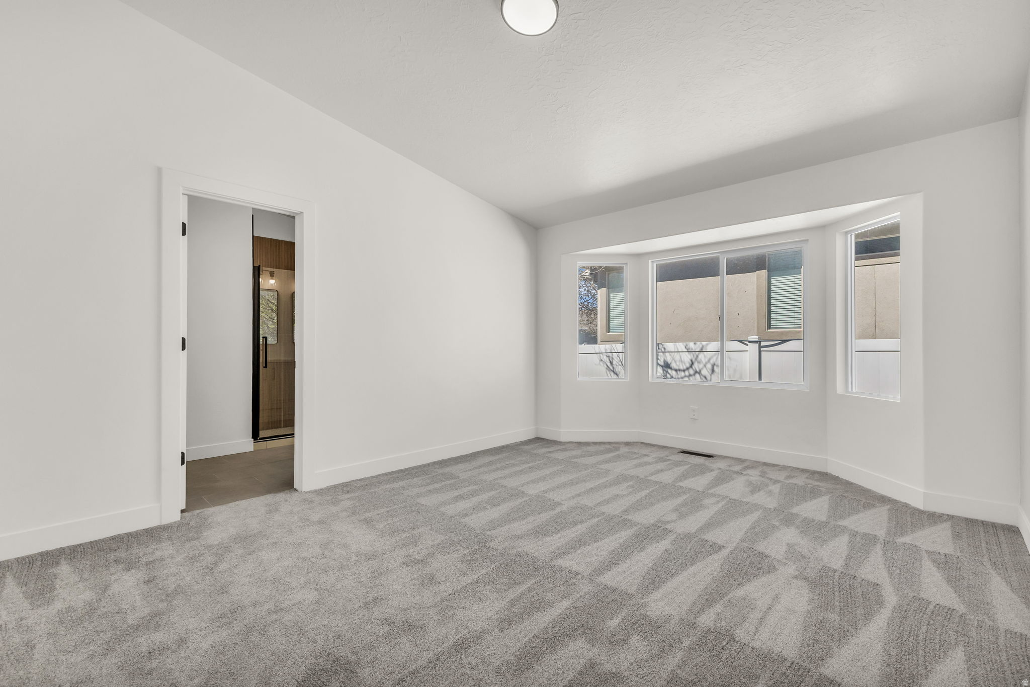 4433 W MANKATO ST