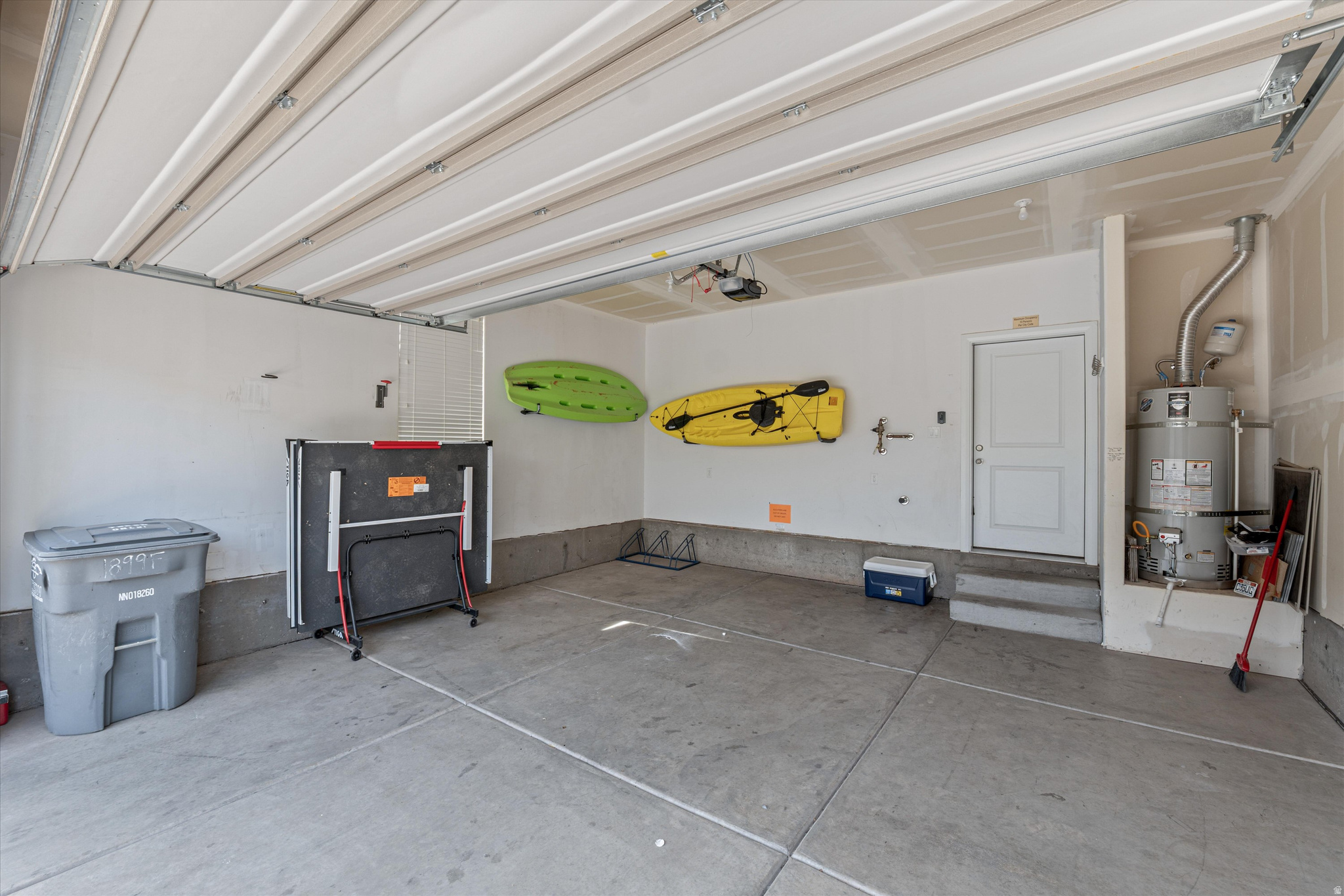 1899 E FIESTA LN