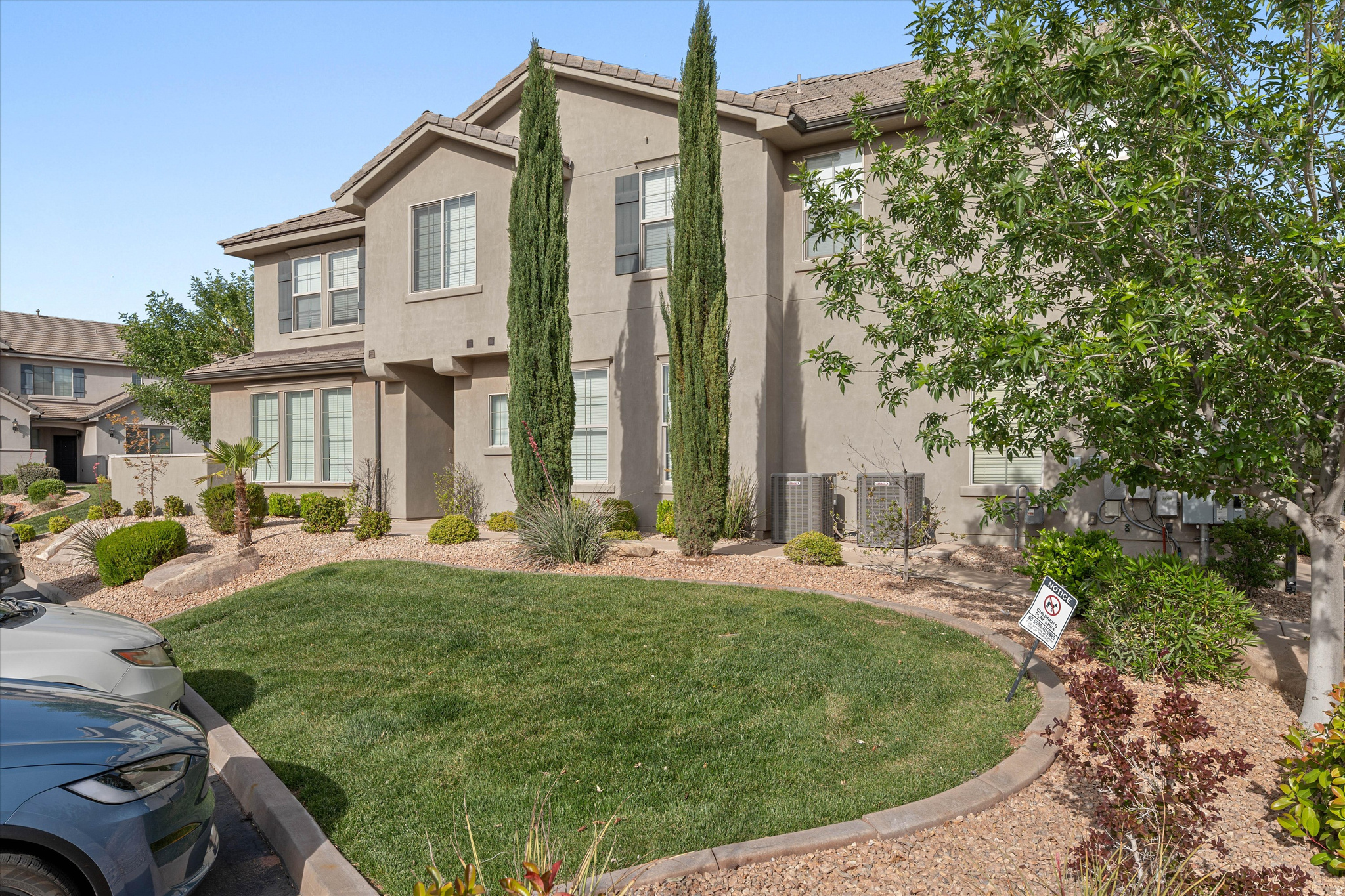 1899 E FIESTA LN