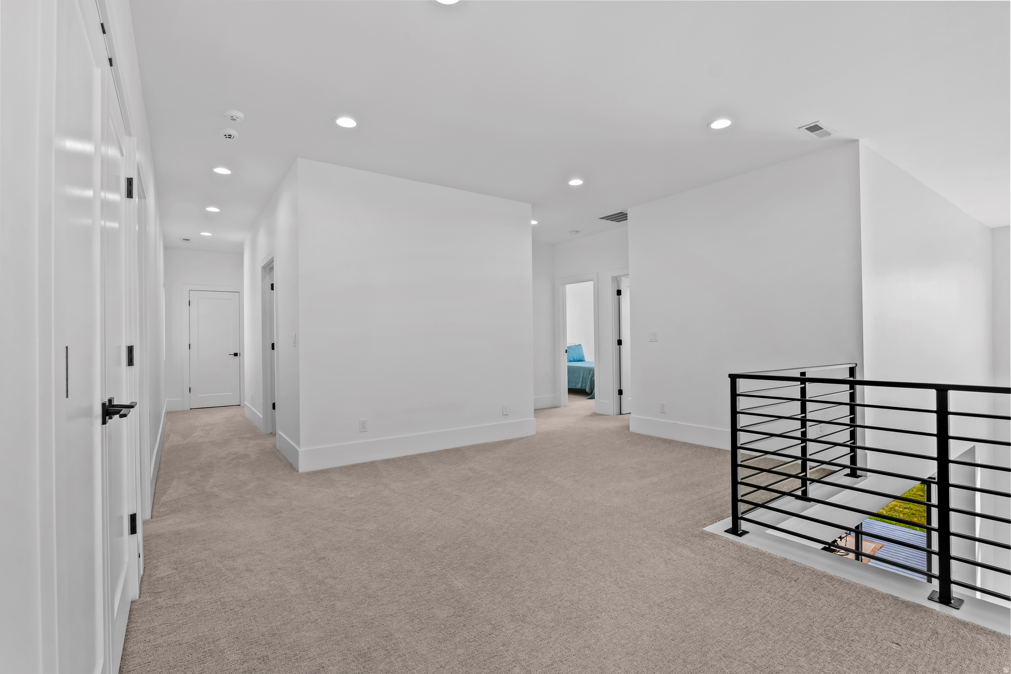 2883 W PARKSIDE DR