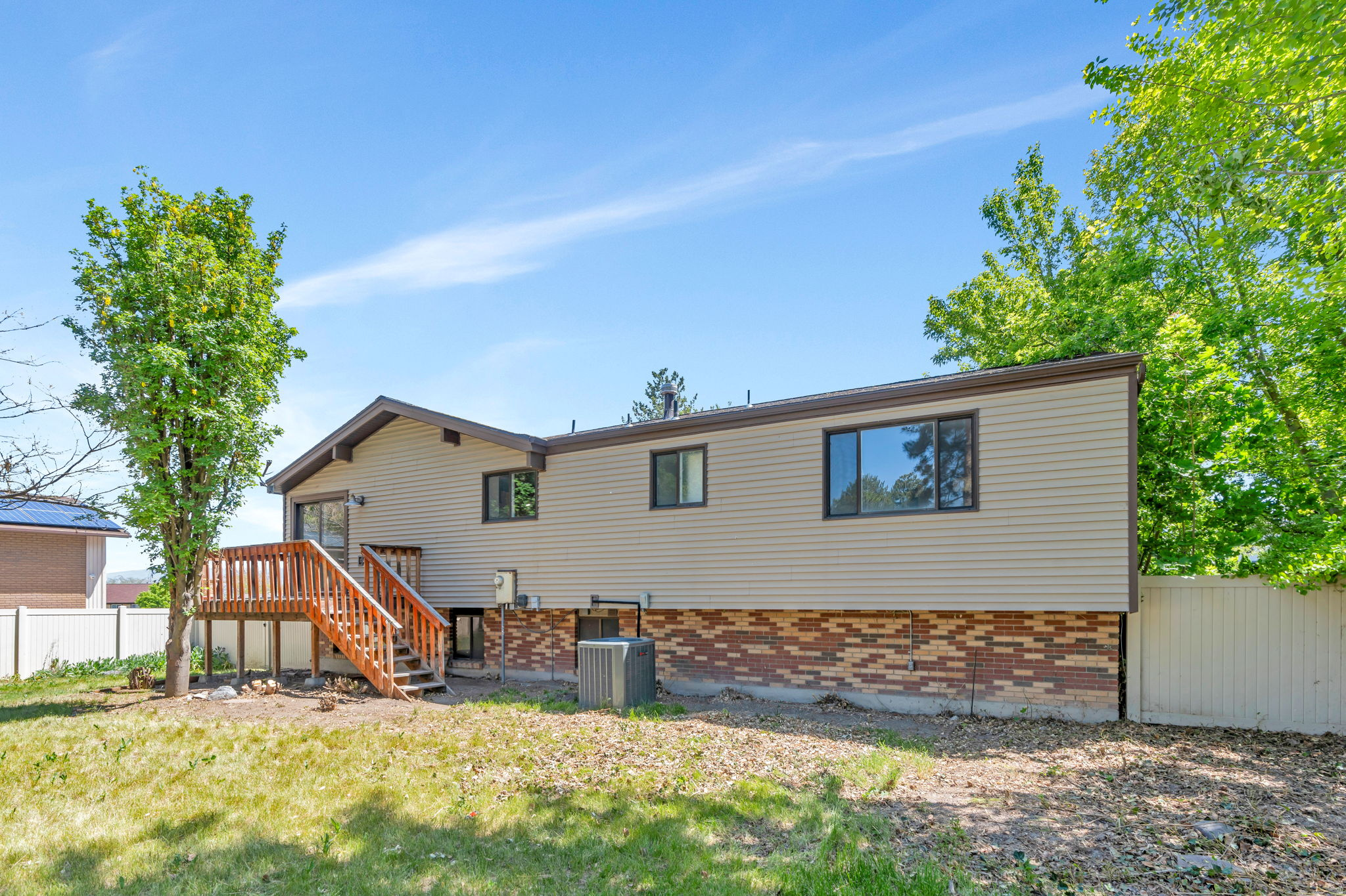 5324 S ROBINWOOD CIR