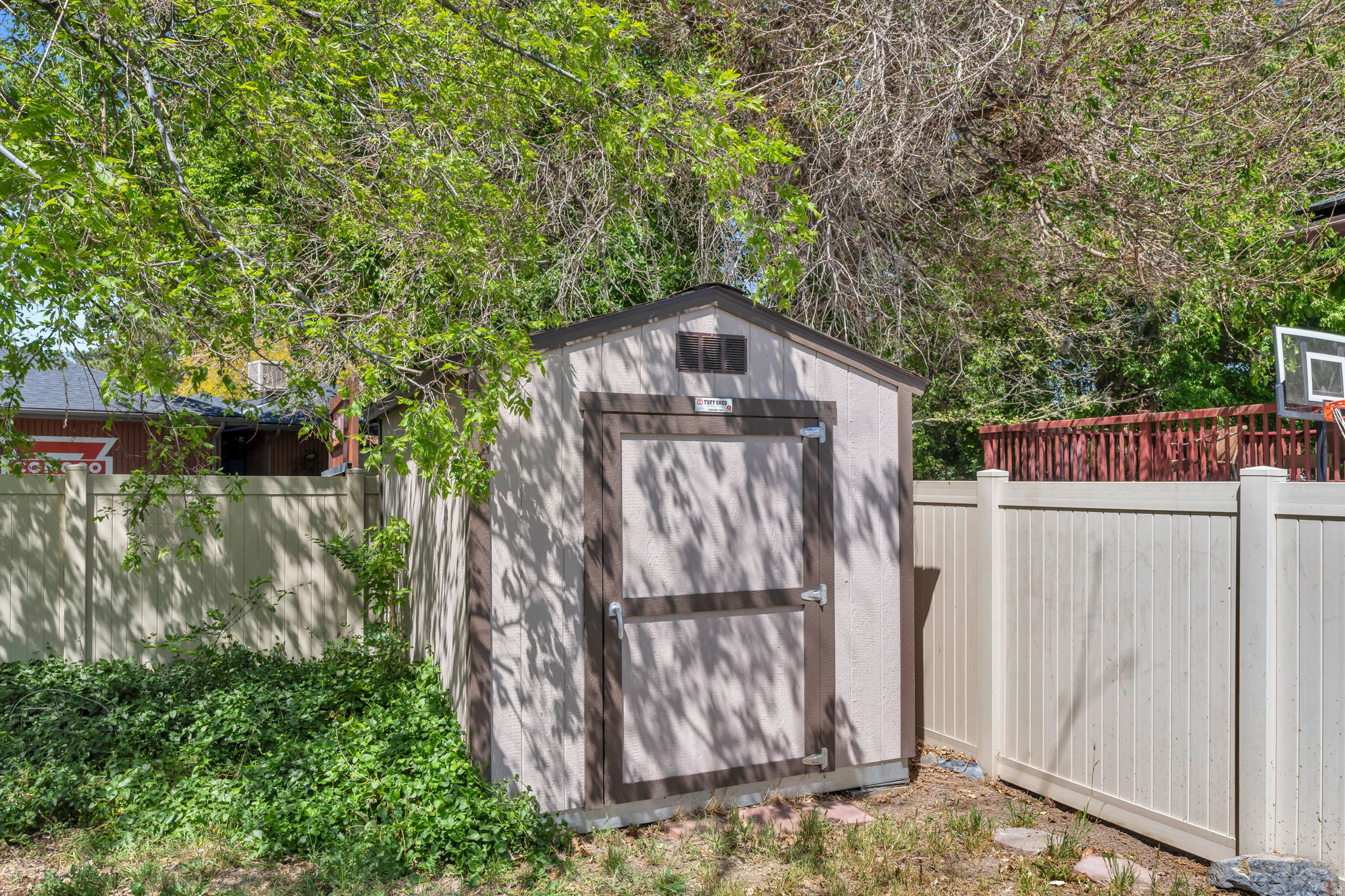5324 S ROBINWOOD CIR