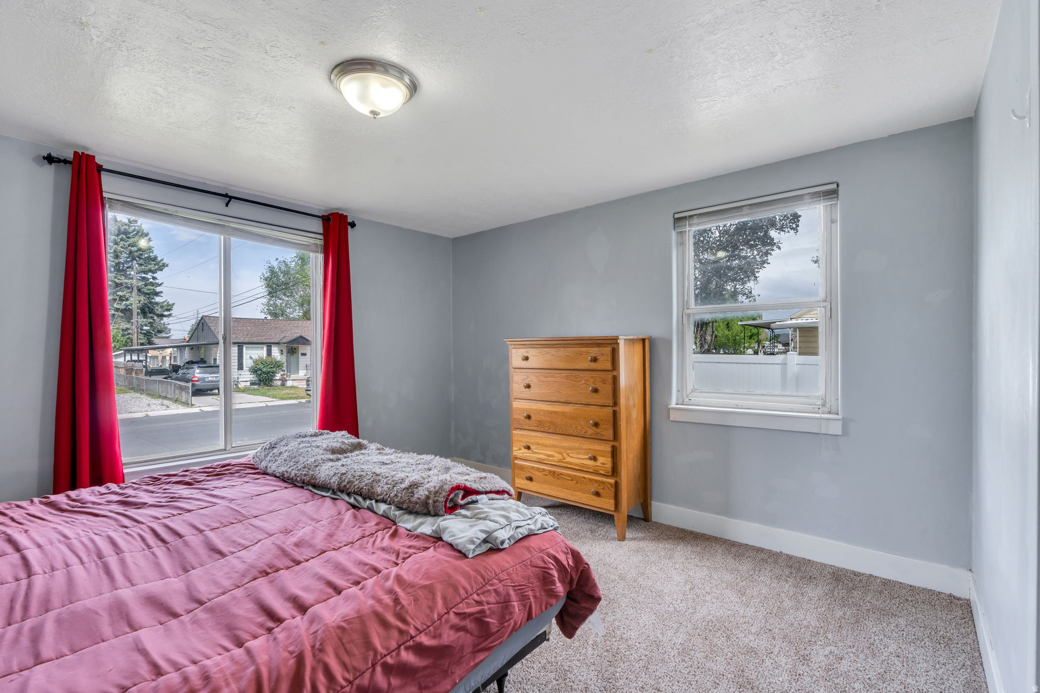 89 LINCOLN AVE
