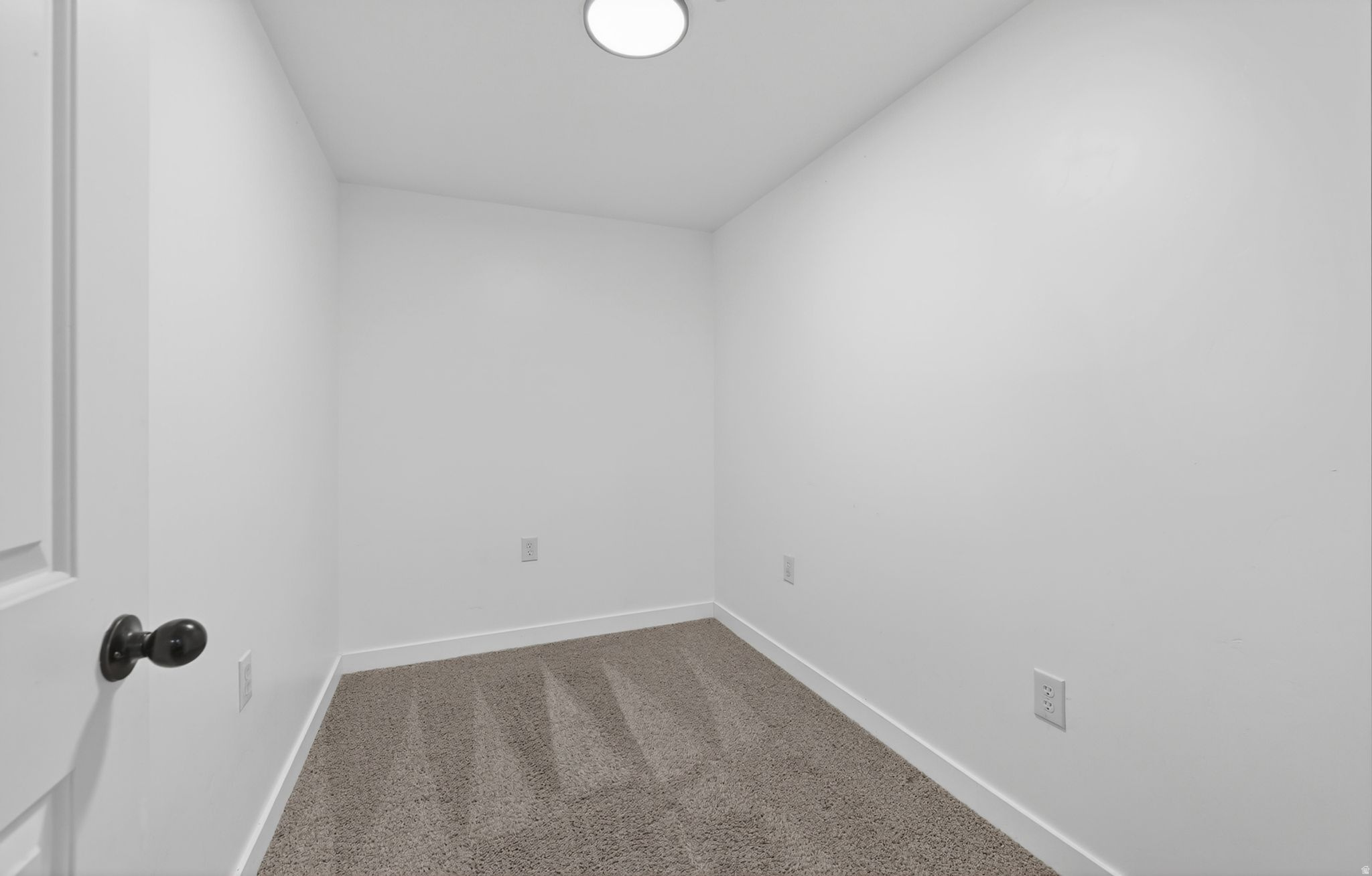 3182 N 980 W