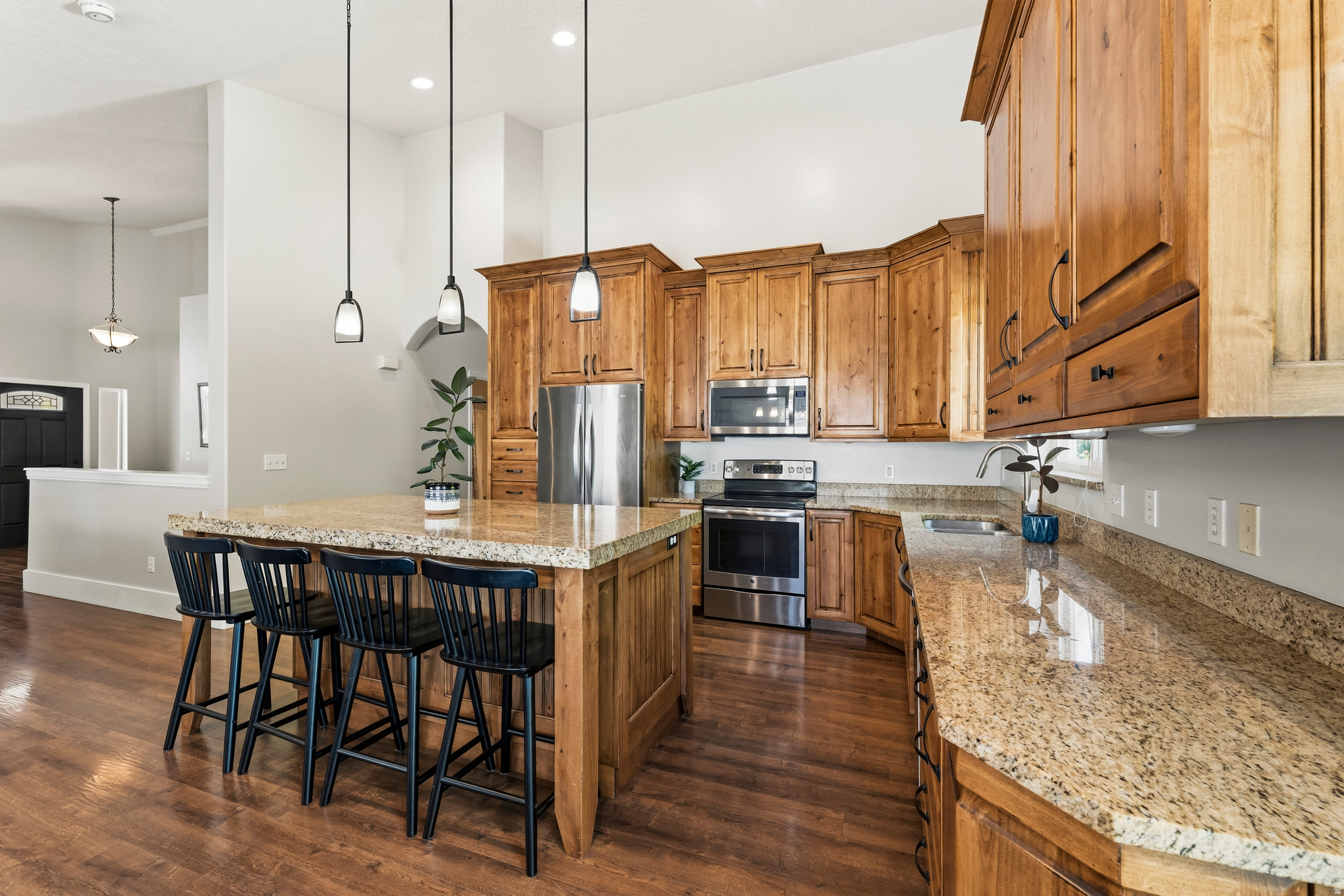 665 RIVERWALK DR