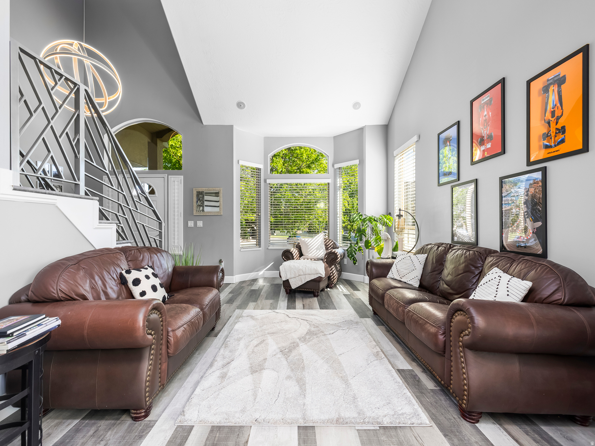 1425 N MANILA CT