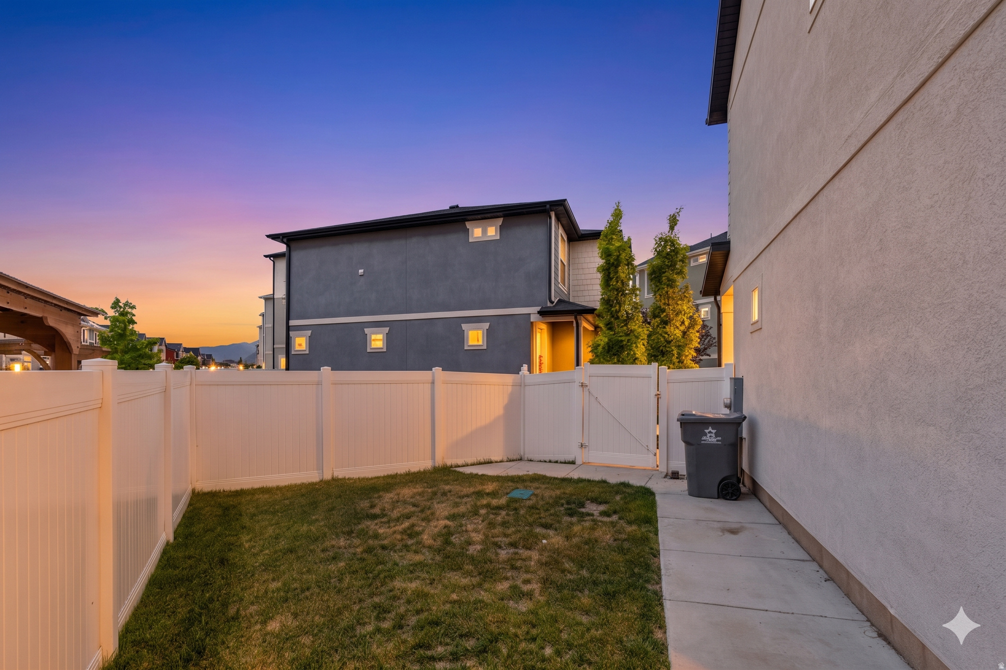 167 E POLARIS DR