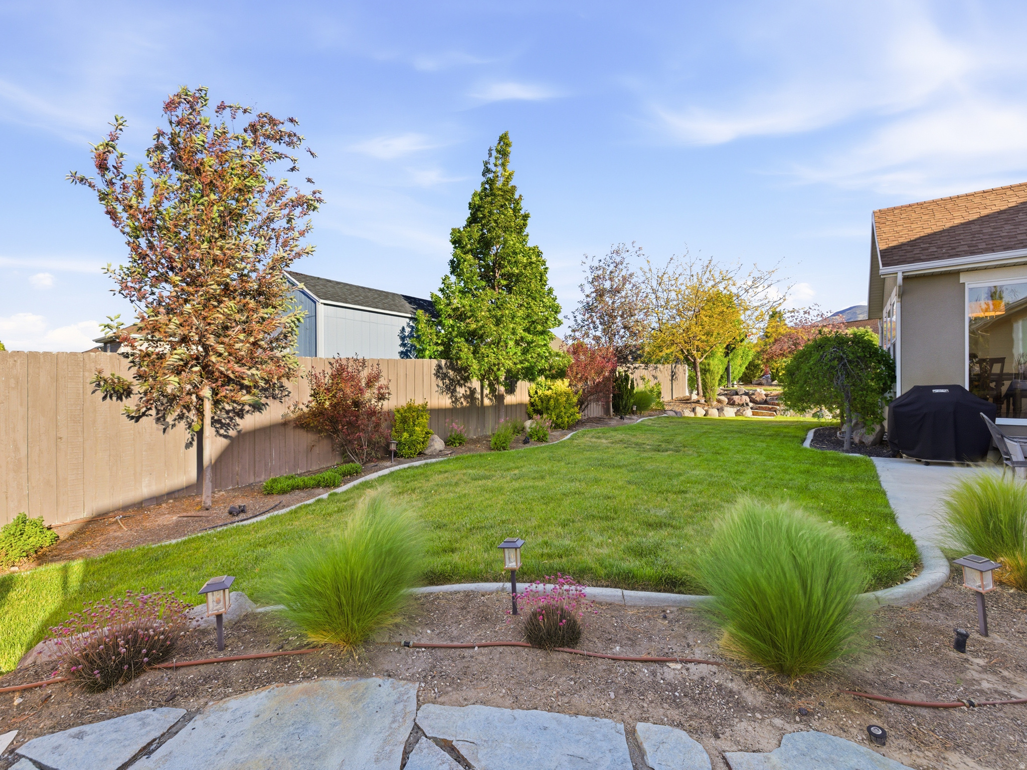 1664 S LANDROCK DR