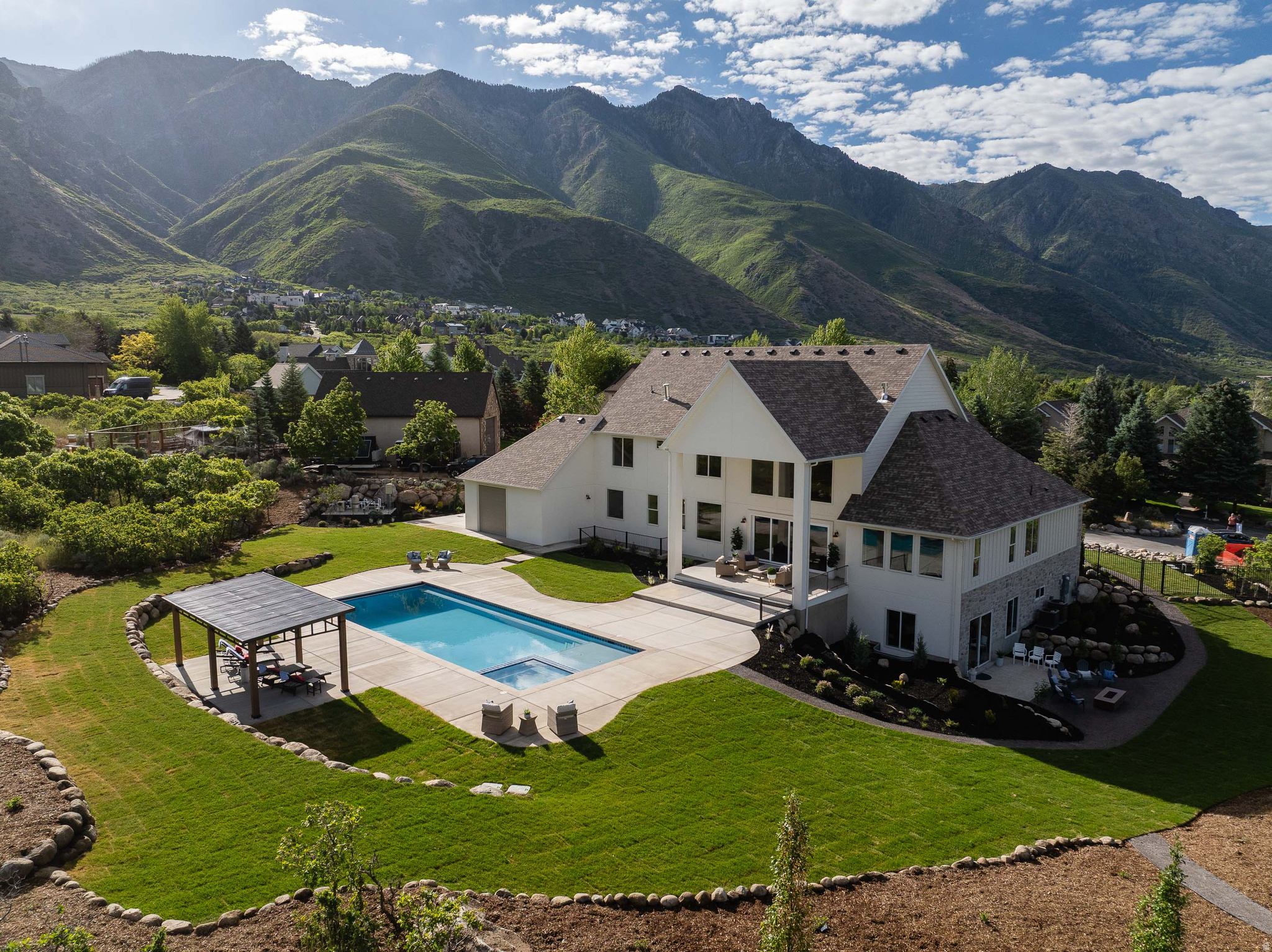 4292 SILVER SAGE CIR