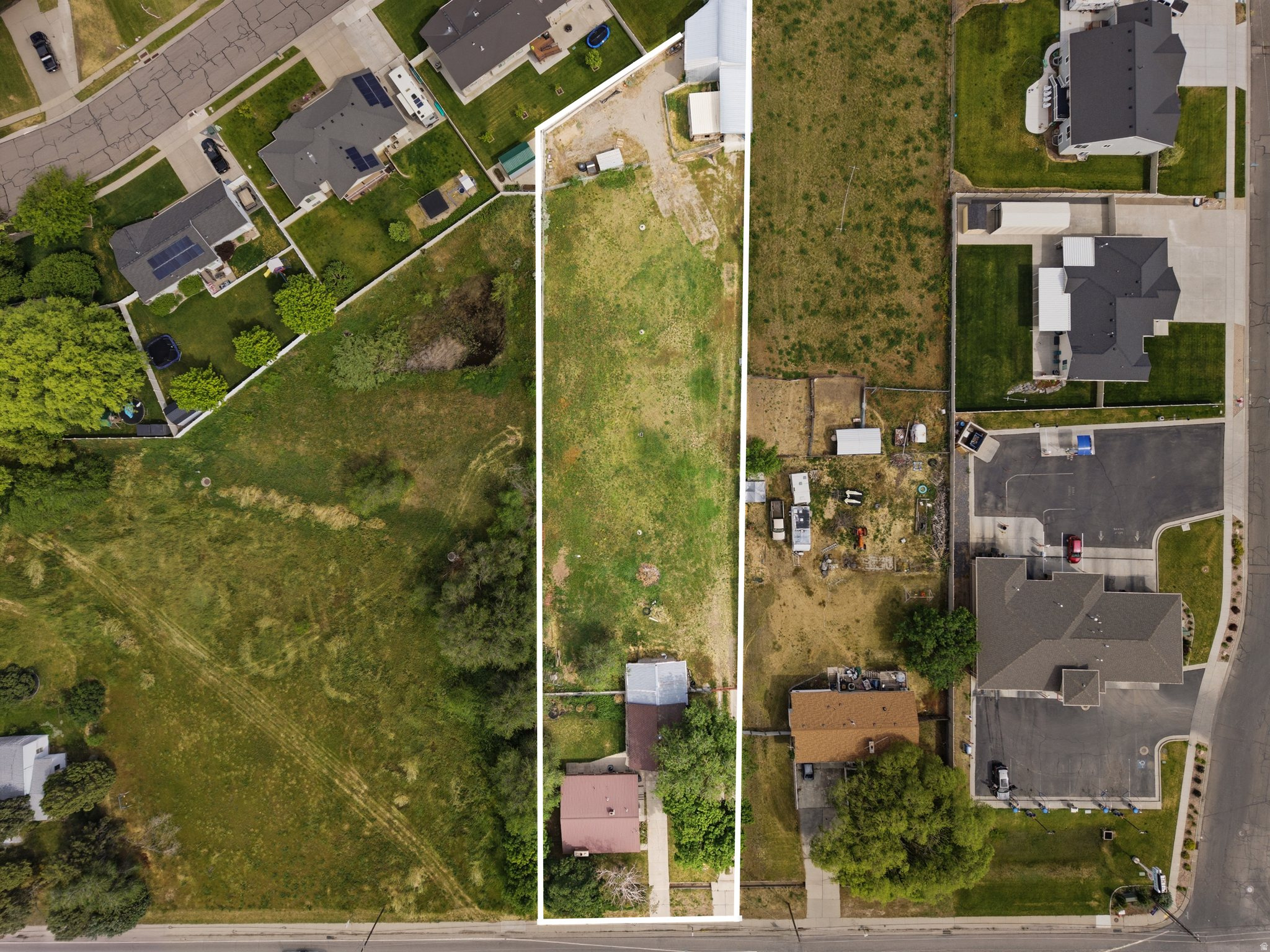 2175 S HWY 89