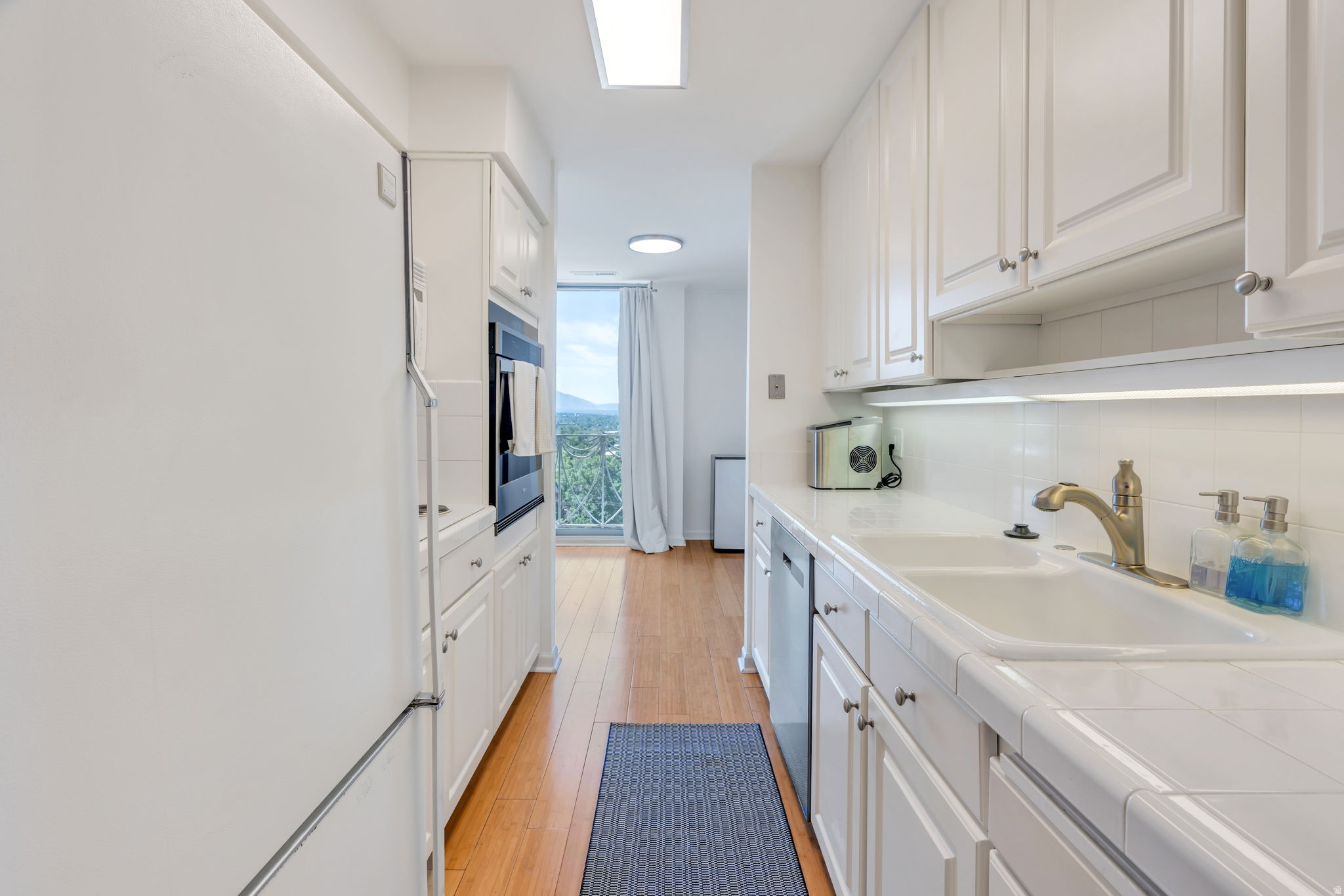 777 E SOUTH TEMPLE ##8B