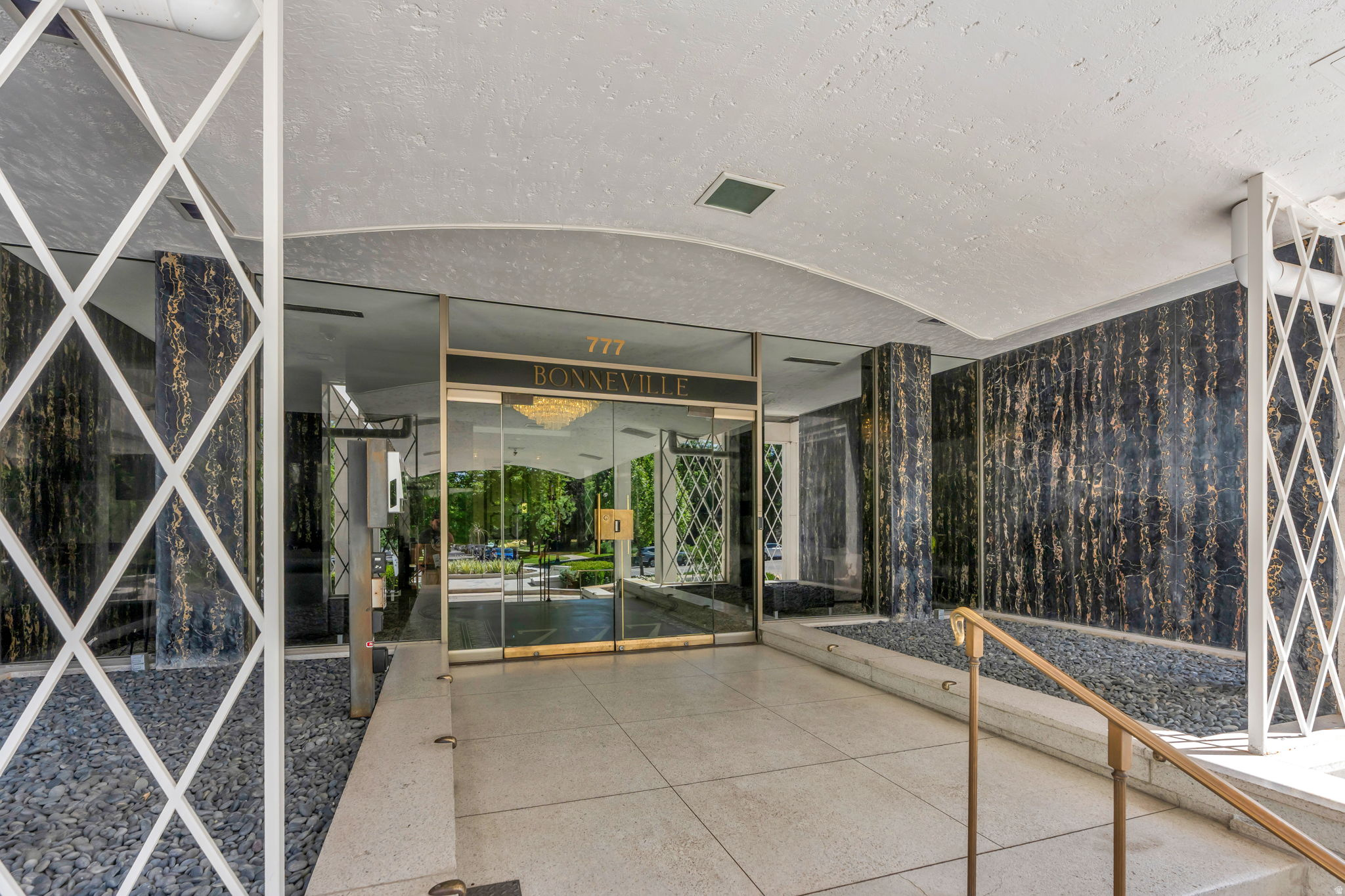 777 E SOUTH TEMPLE ##8B