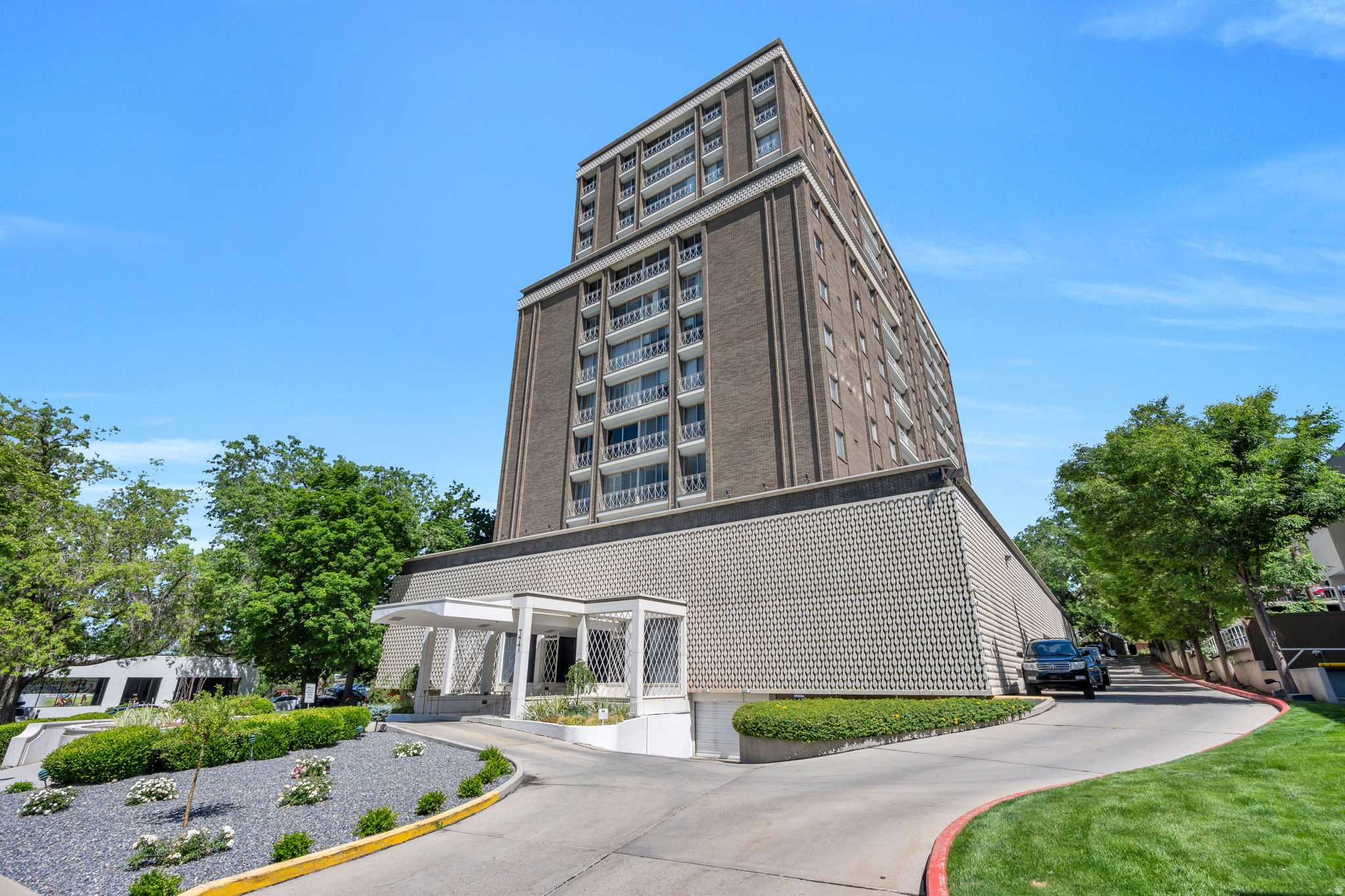 777 E SOUTH TEMPLE ##8B