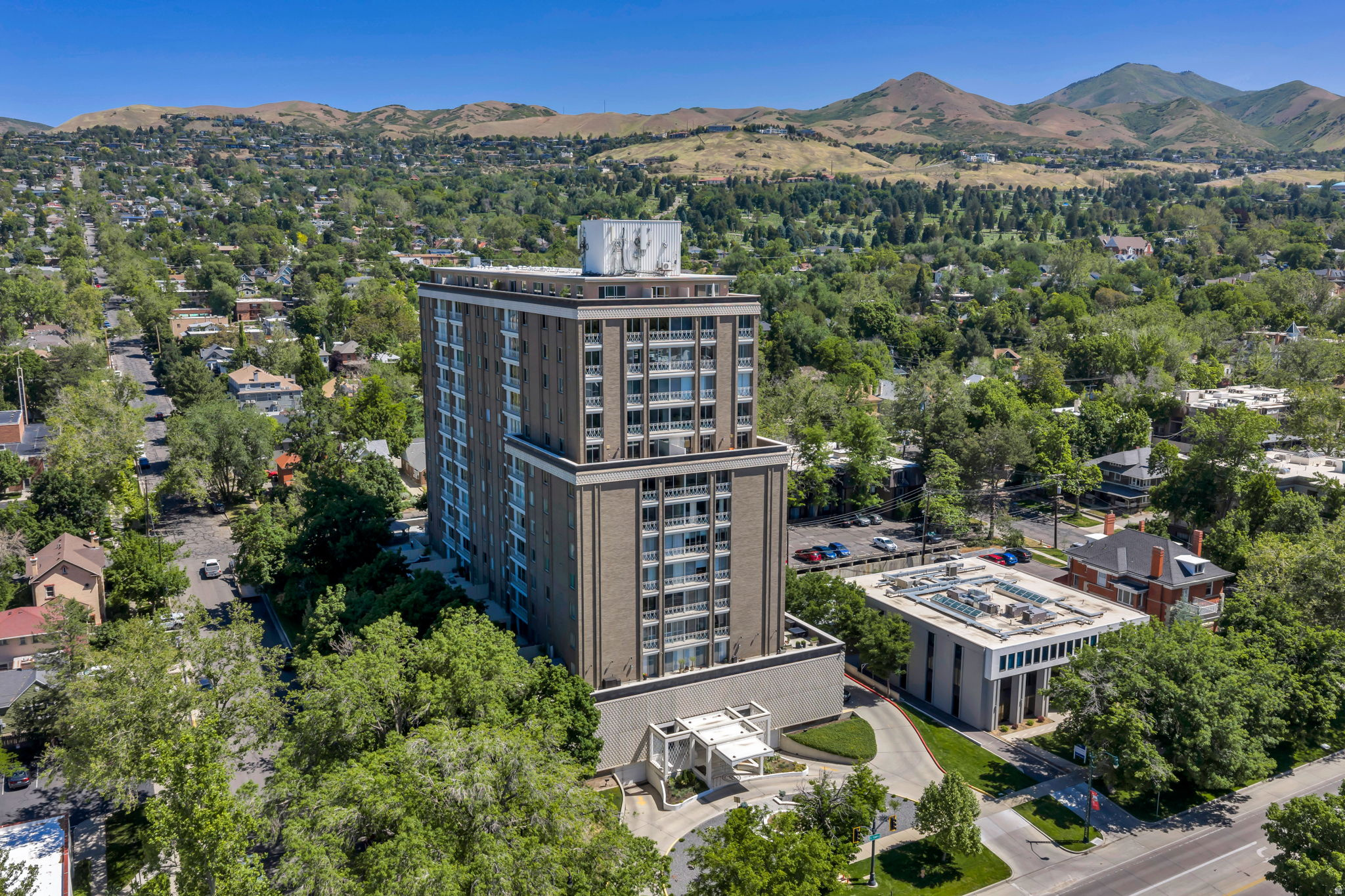 777 E SOUTH TEMPLE ##8B