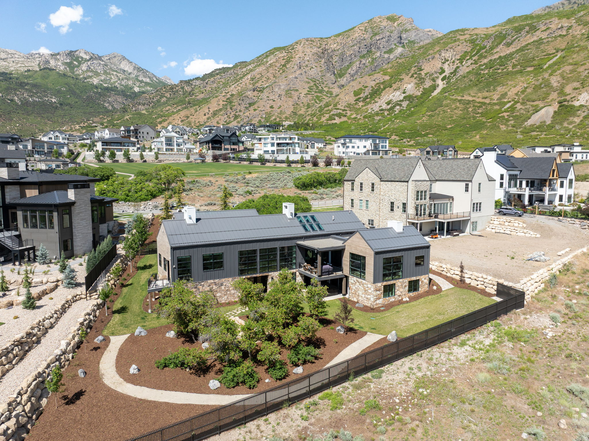 3939 W PROSPECTOR WAY