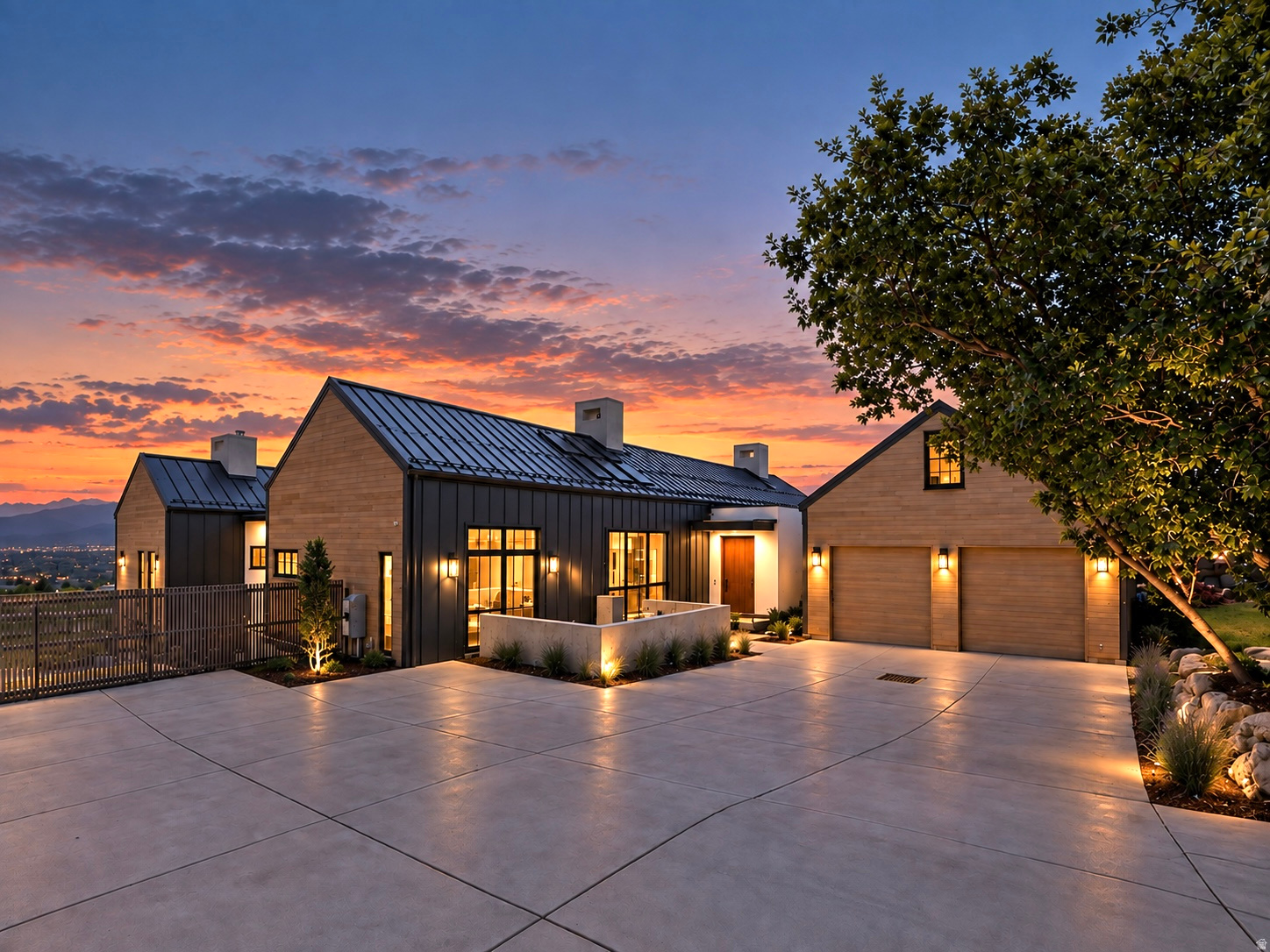 3939 W PROSPECTOR WAY