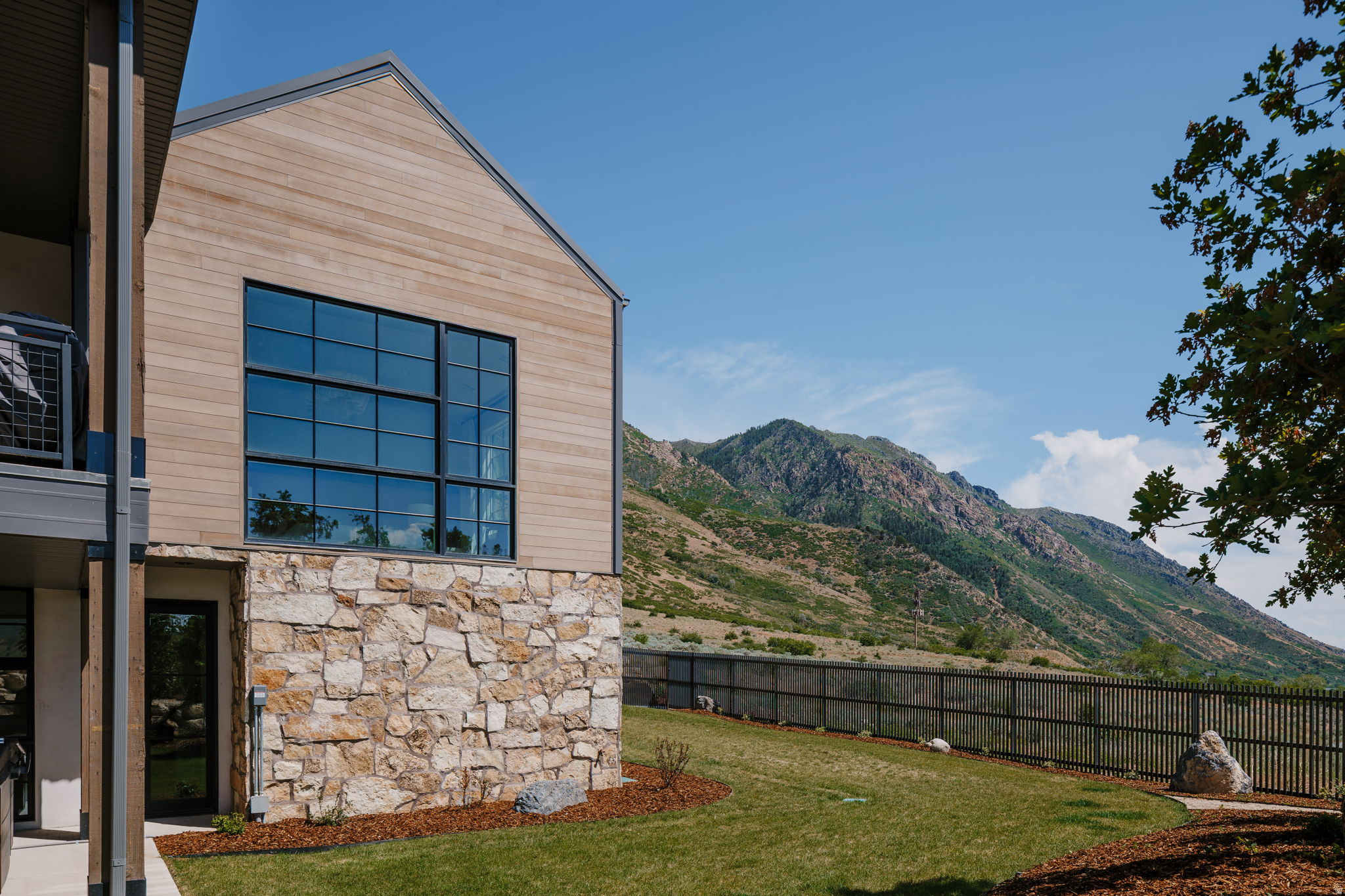 3939 W PROSPECTOR WAY