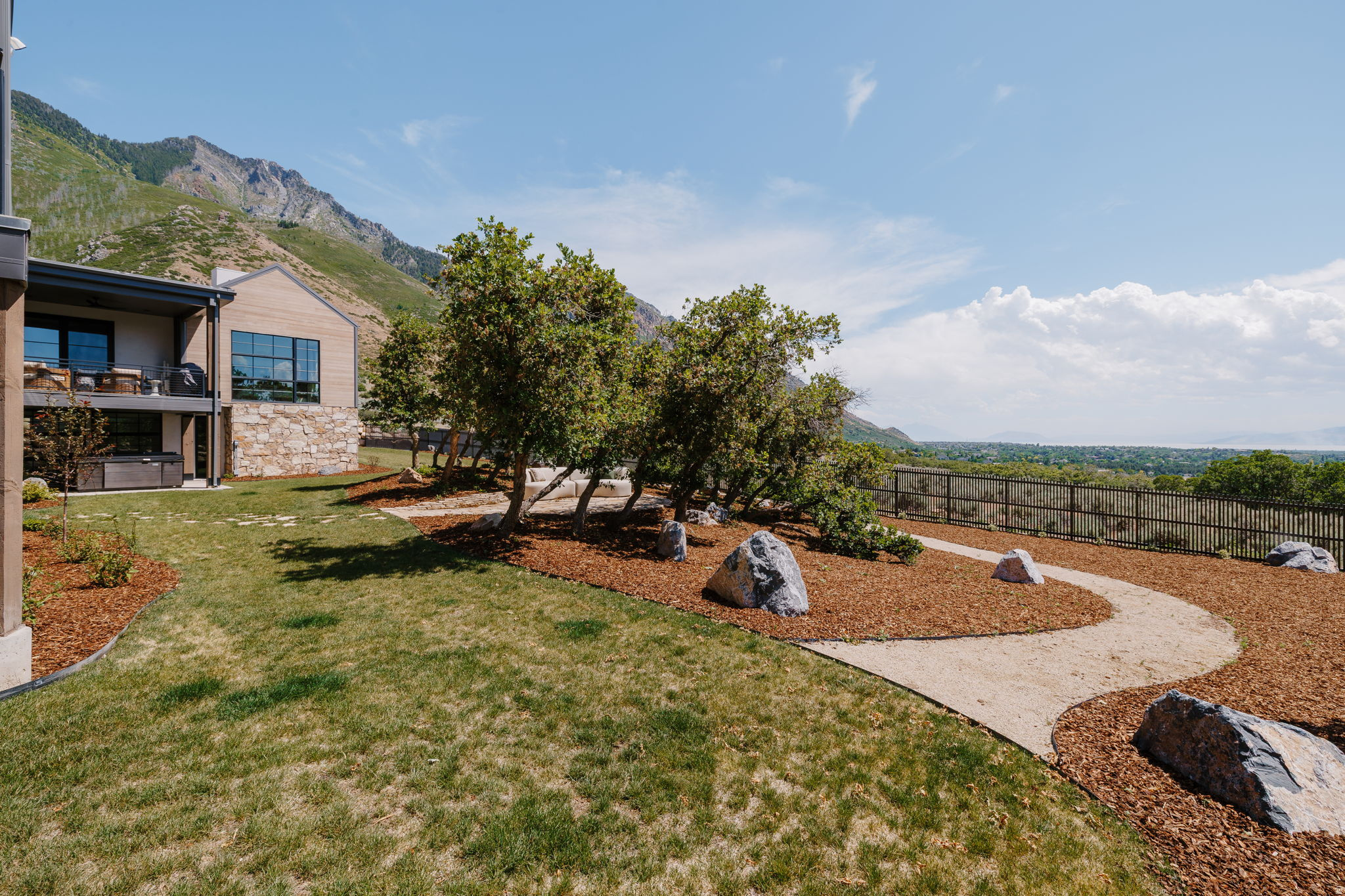 3939 W PROSPECTOR WAY