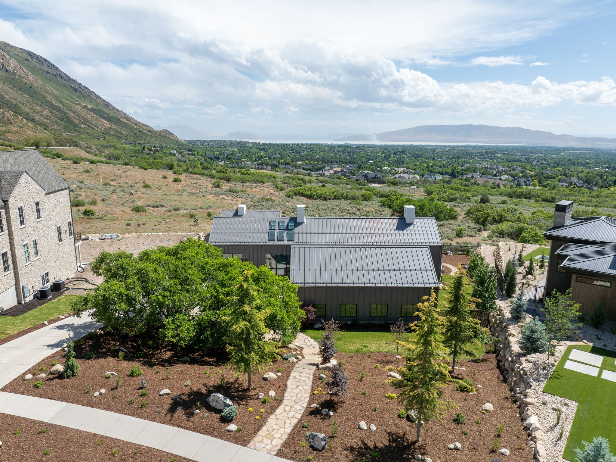 3939 W PROSPECTOR WAY