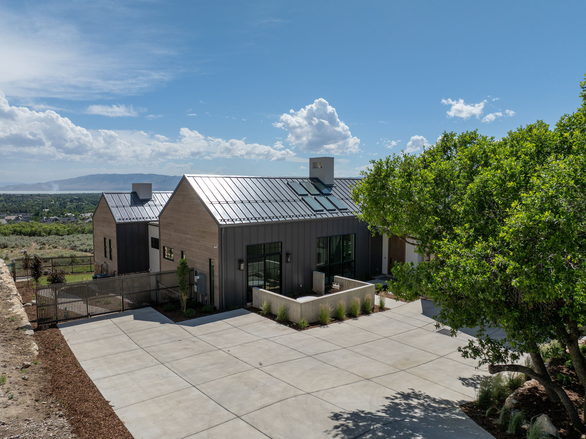 3939 W PROSPECTOR WAY