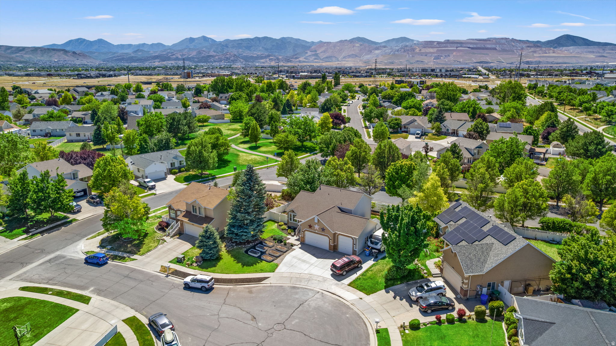 11834 S CARBIDE CT