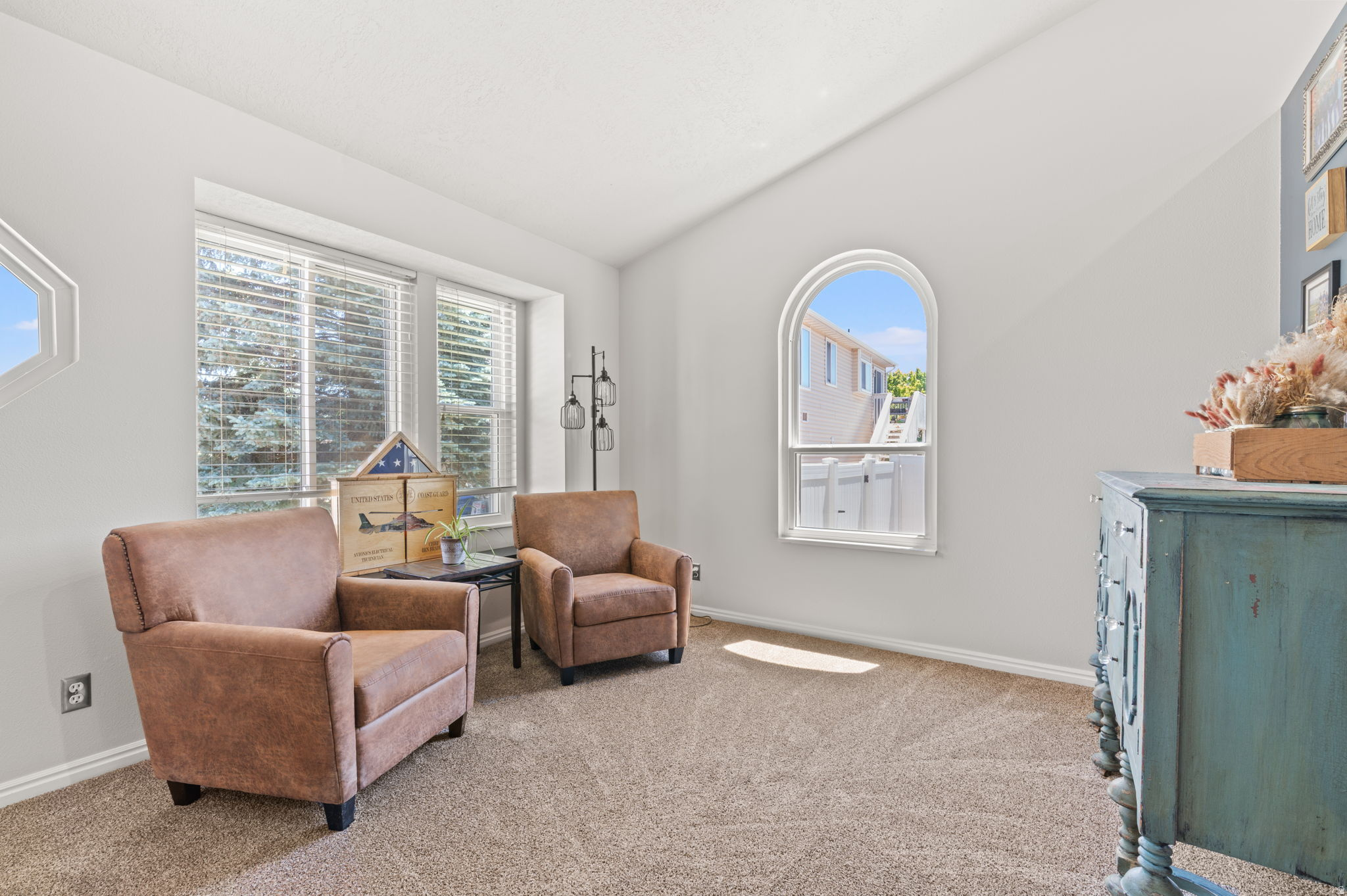 11834 S CARBIDE CT