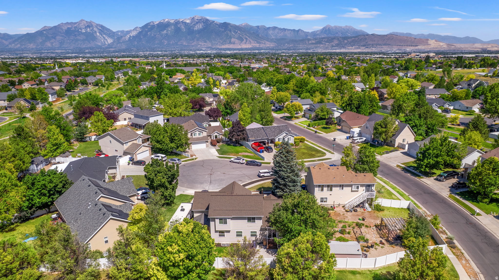 11834 S CARBIDE CT