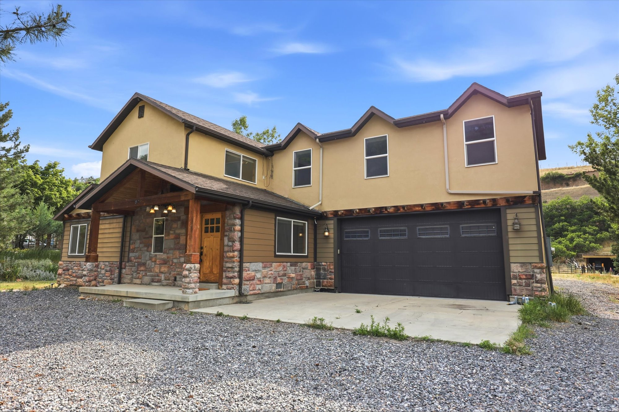 87 N LOAFER CANYON RD
