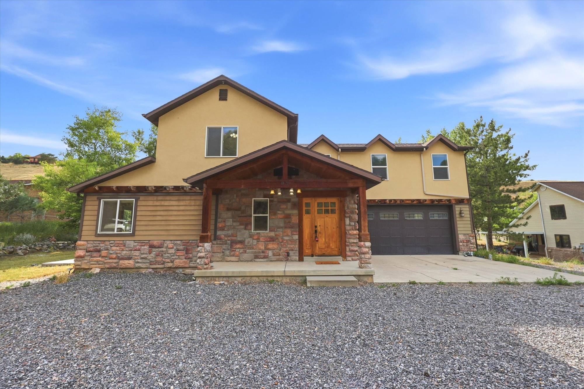 87 N LOAFER CANYON RD