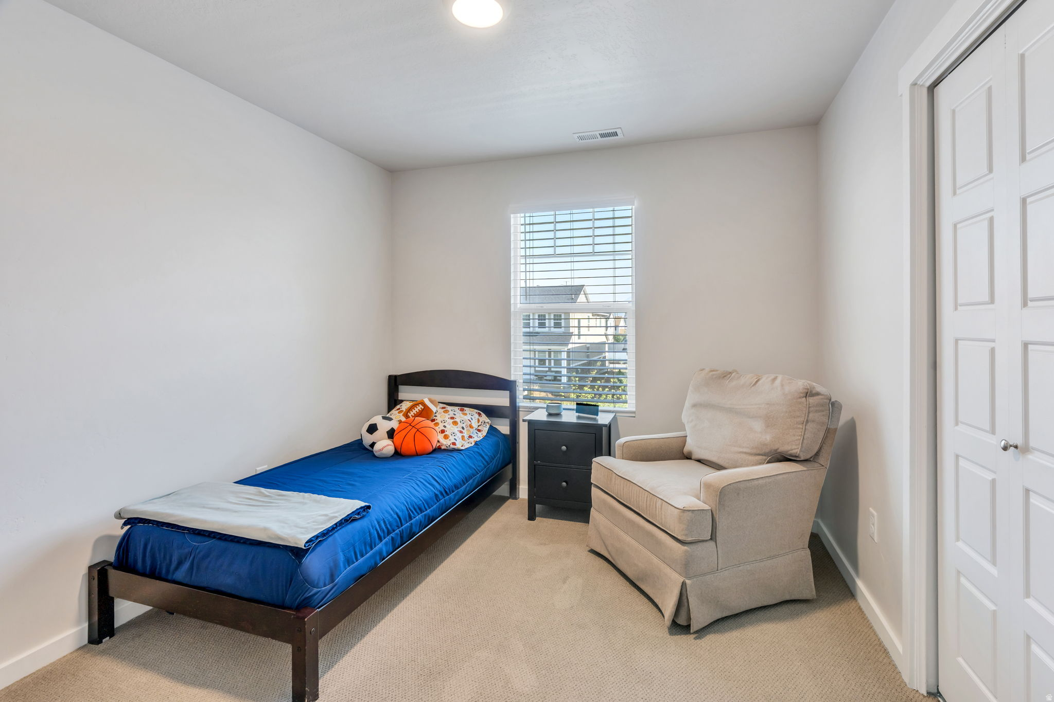 1173 W 1275 S