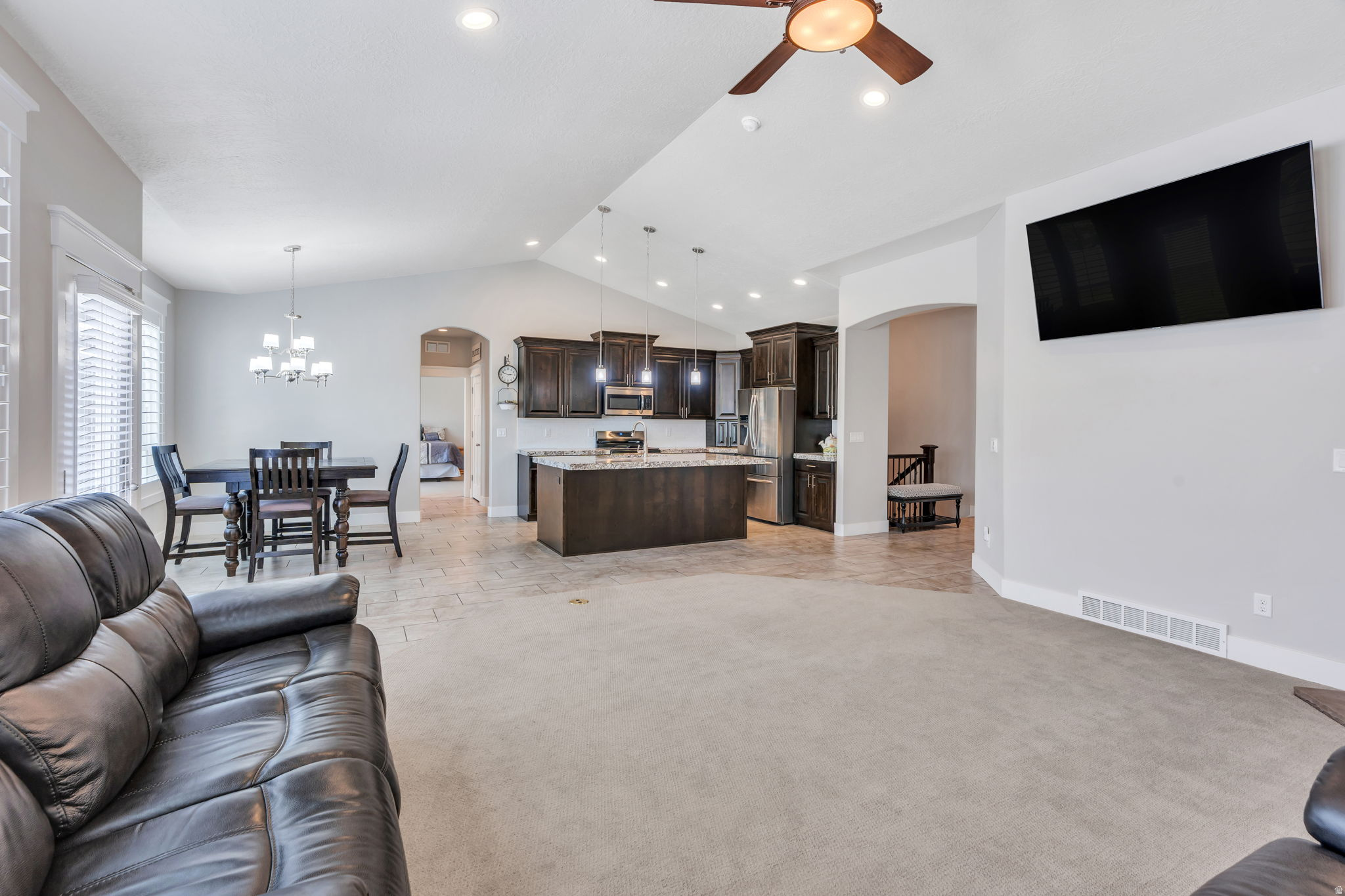 3271 N 280 W