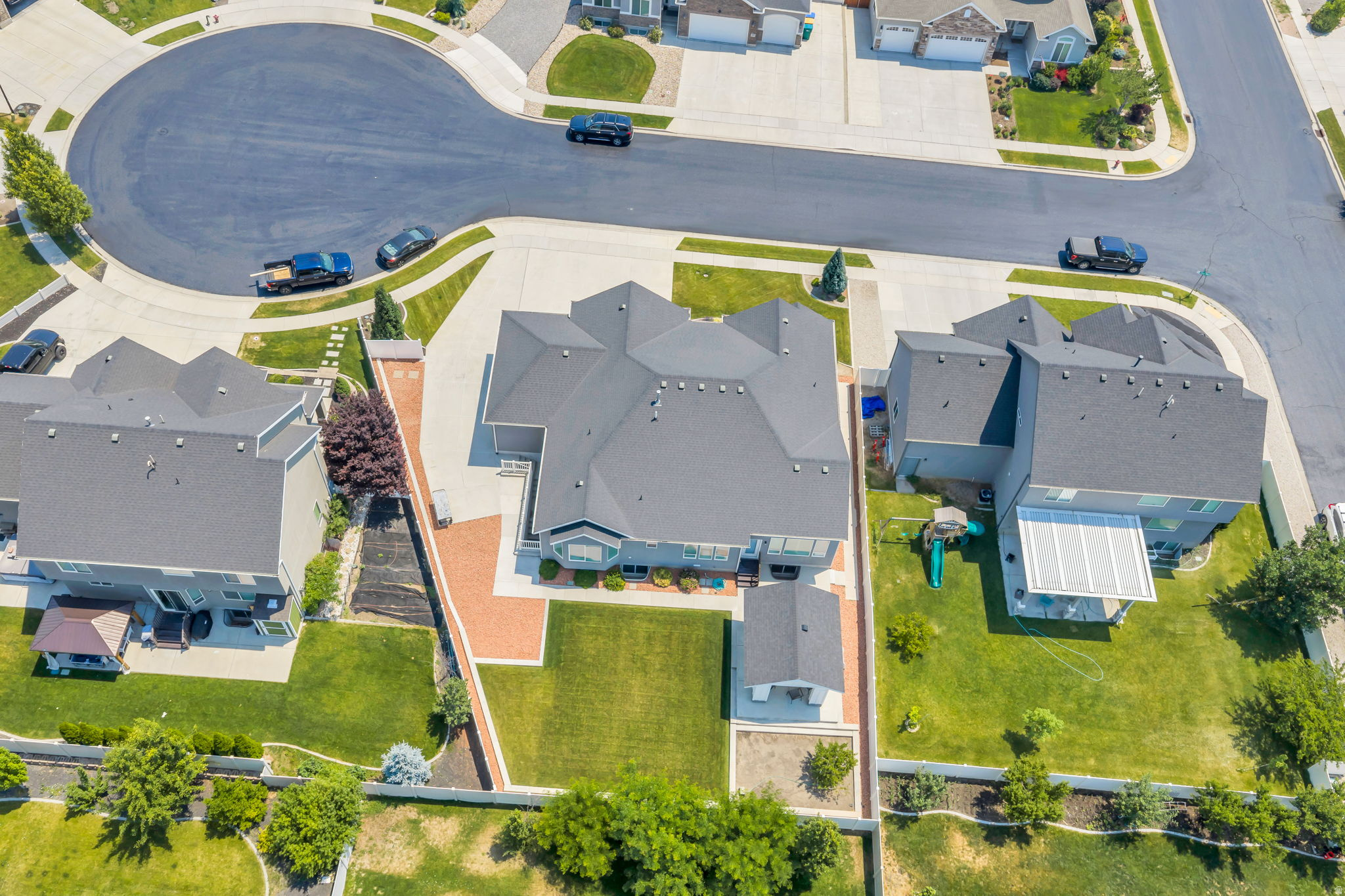 3271 N 280 W