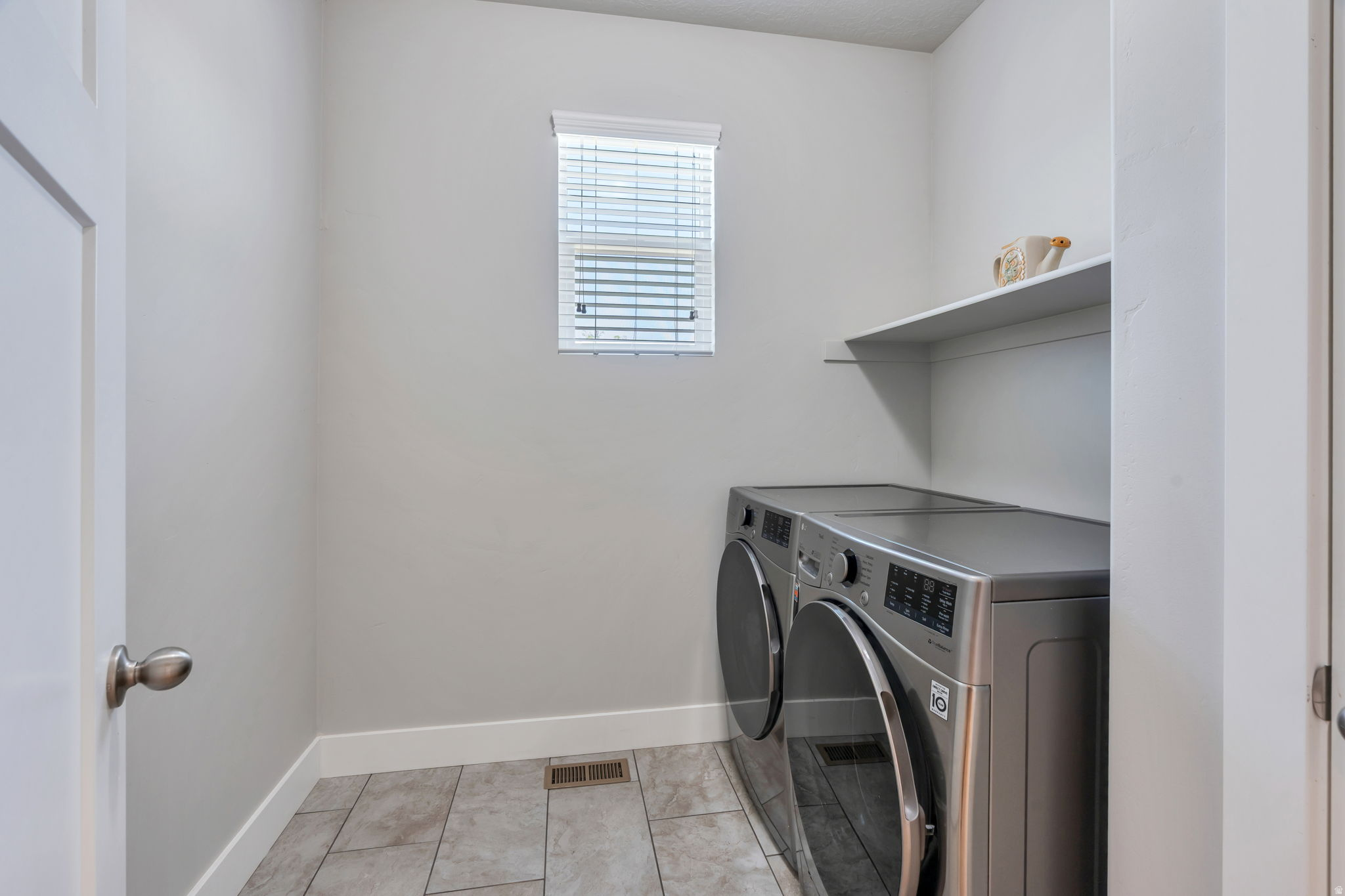 3271 N 280 W