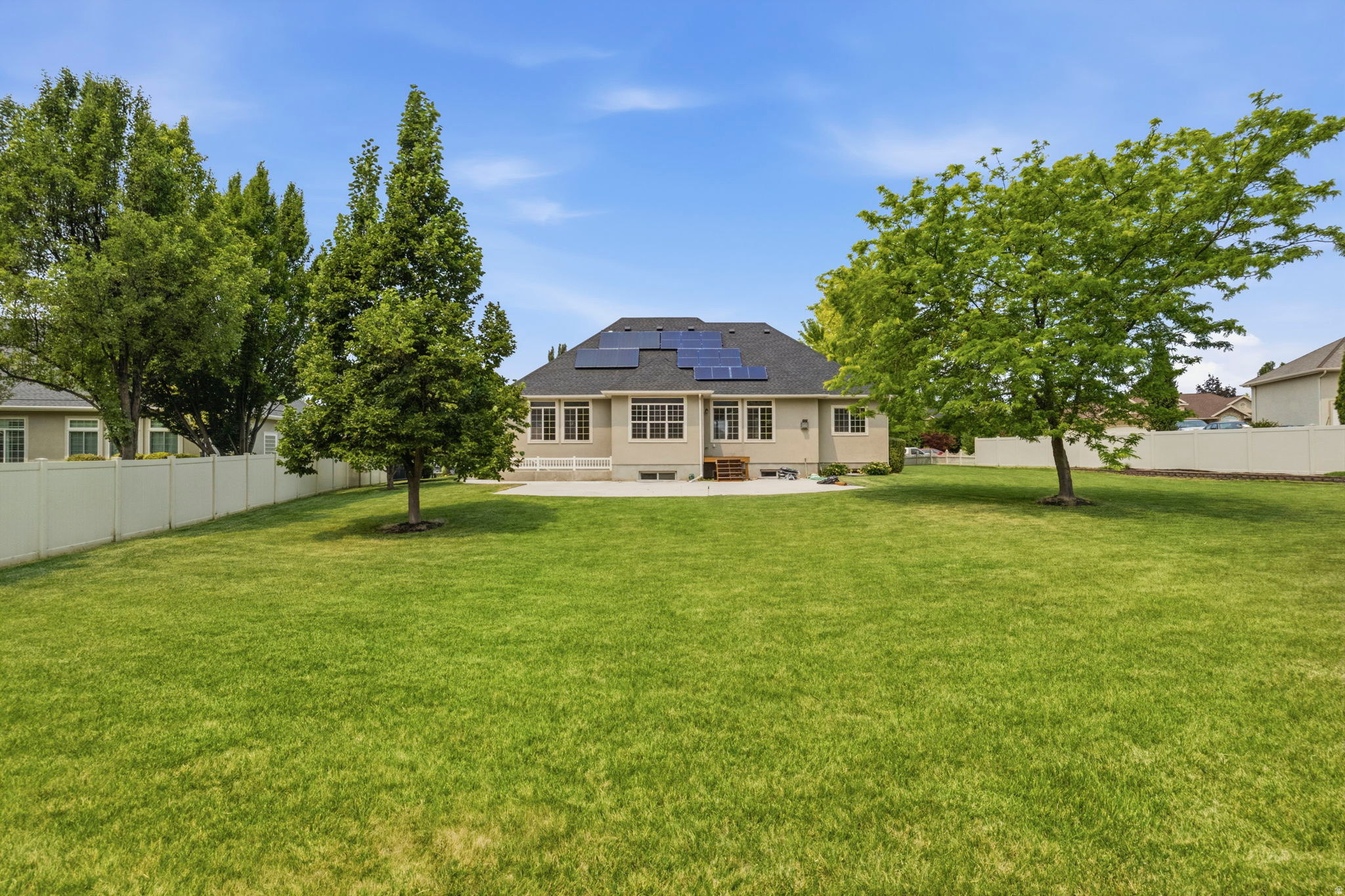 2084 TUSCANY WAY