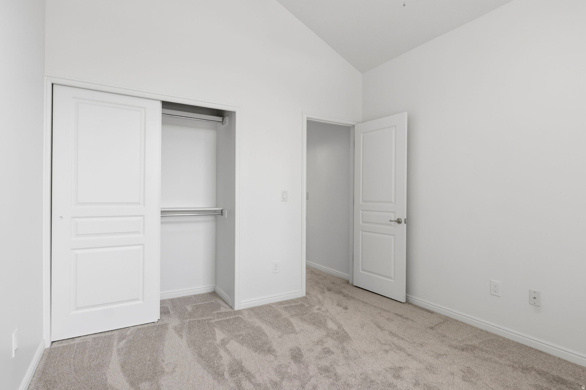 2084 TUSCANY WAY