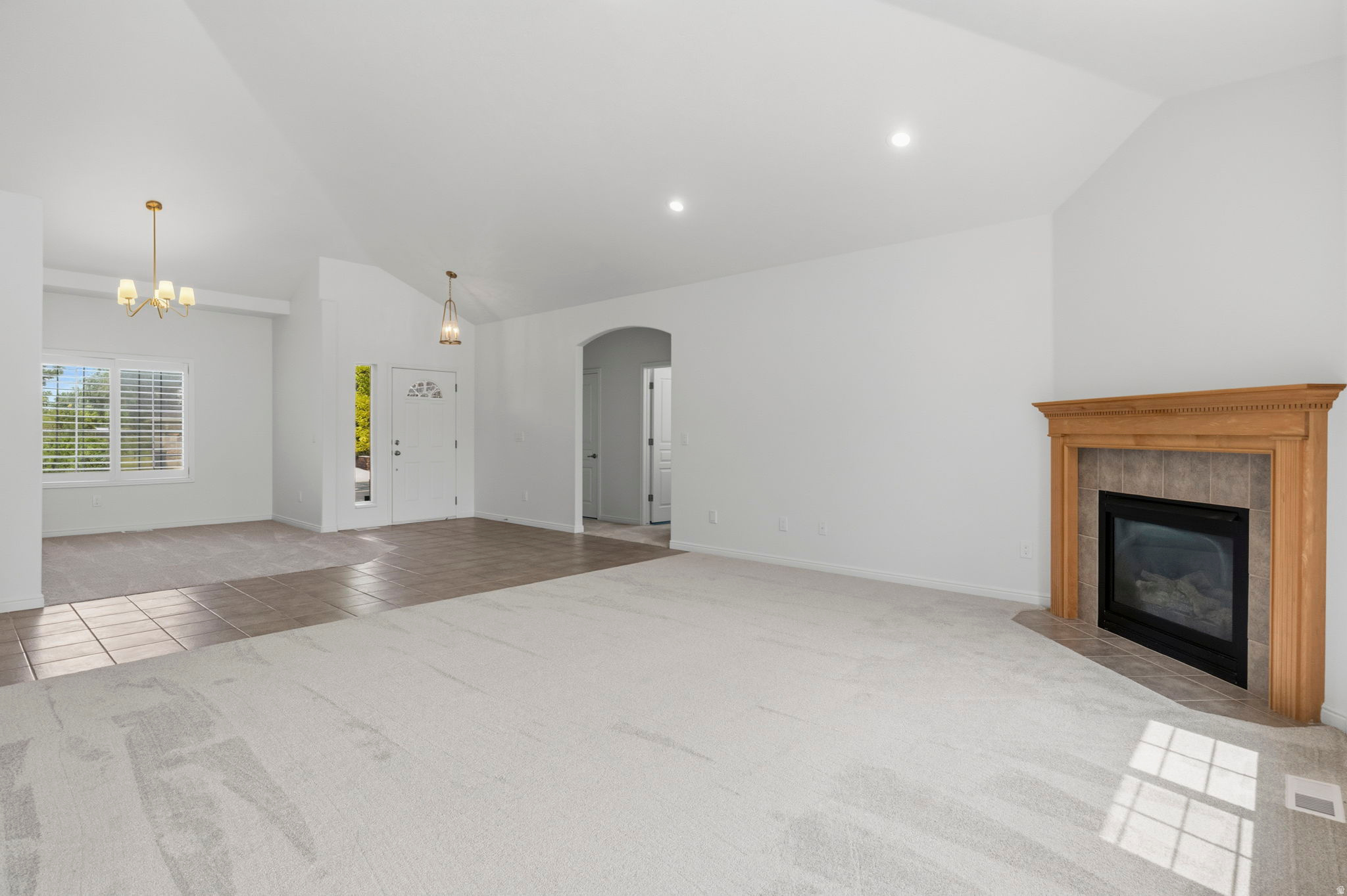 2084 TUSCANY WAY