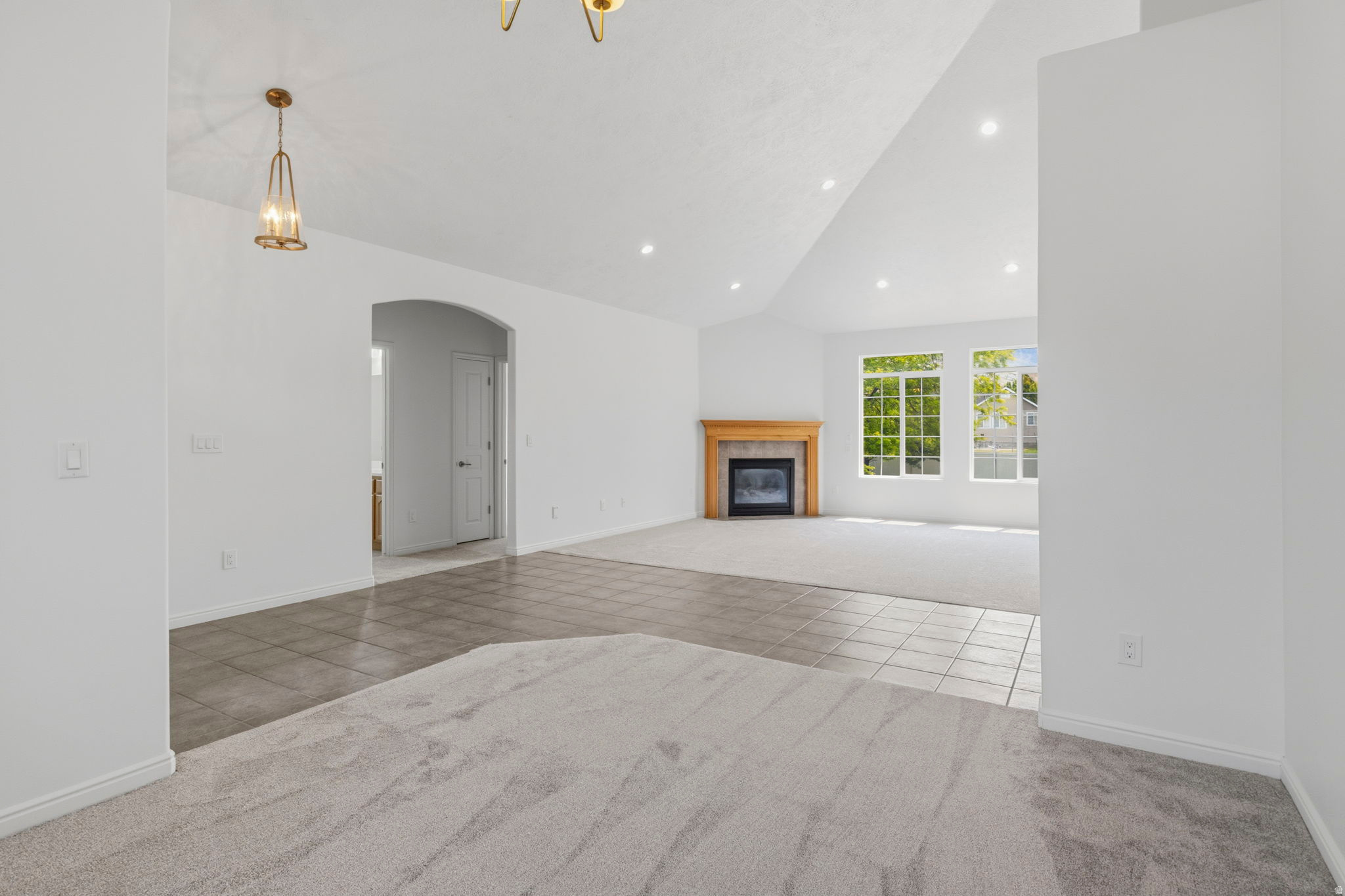 2084 TUSCANY WAY