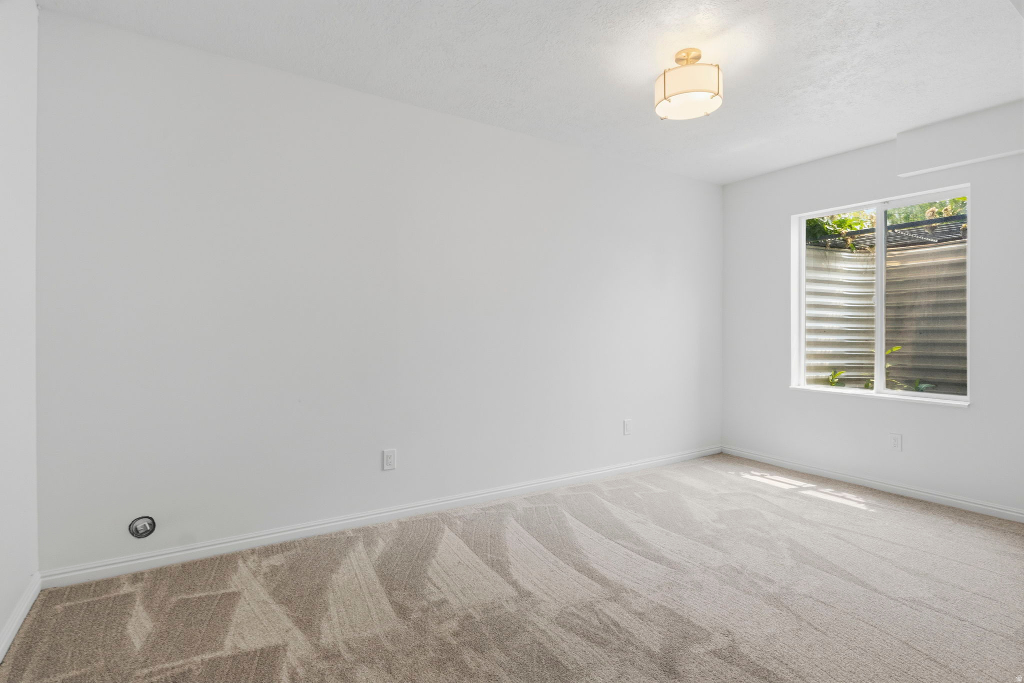 2084 TUSCANY WAY