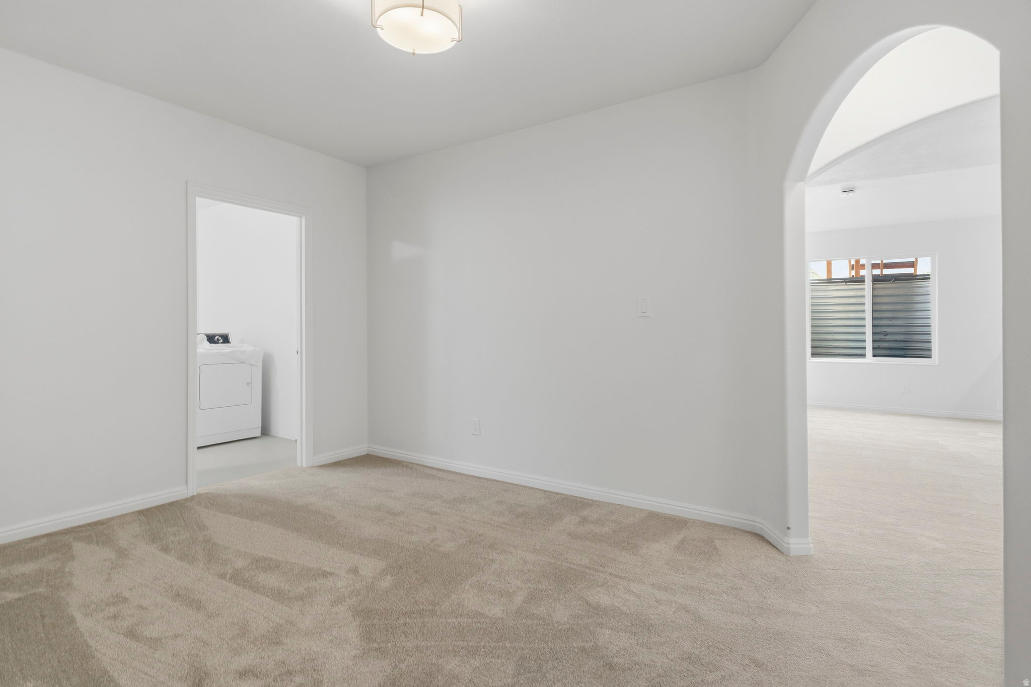 2084 TUSCANY WAY