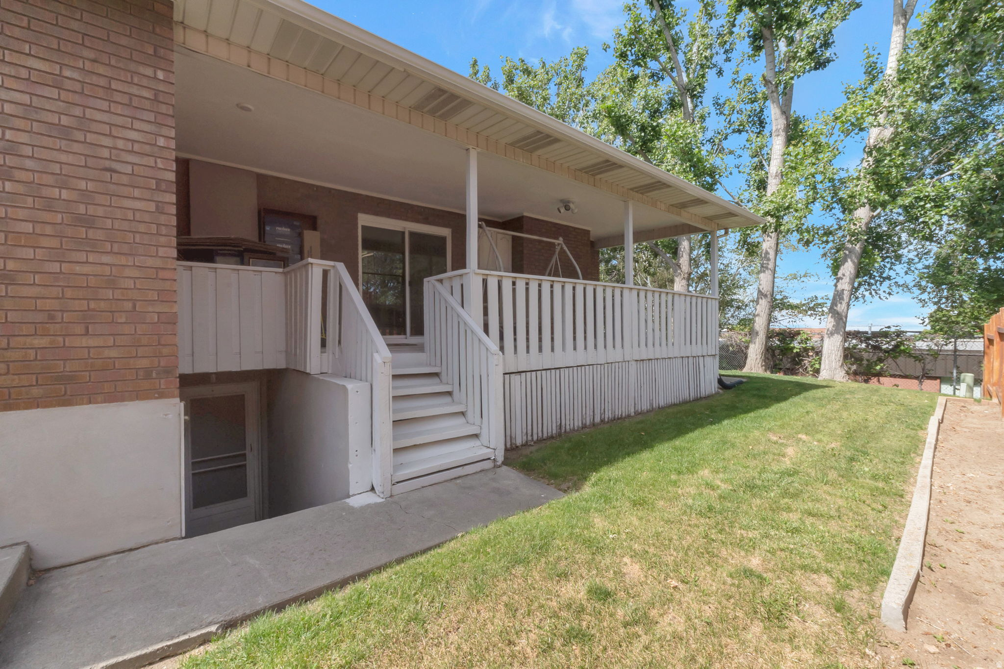 11072 S WINDY PEAK RIDGE DR #32