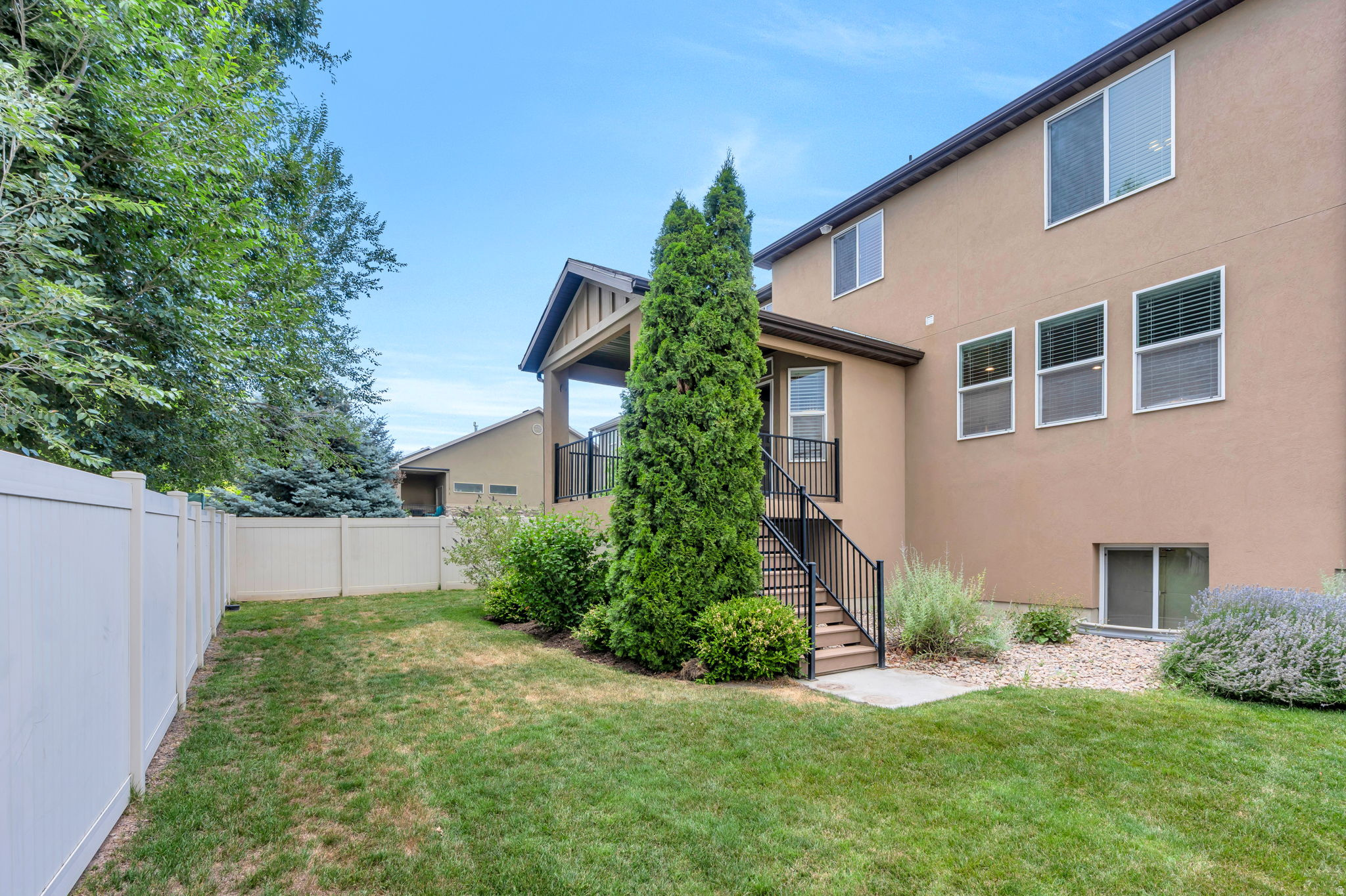 203 E ST GERMAIN WAY