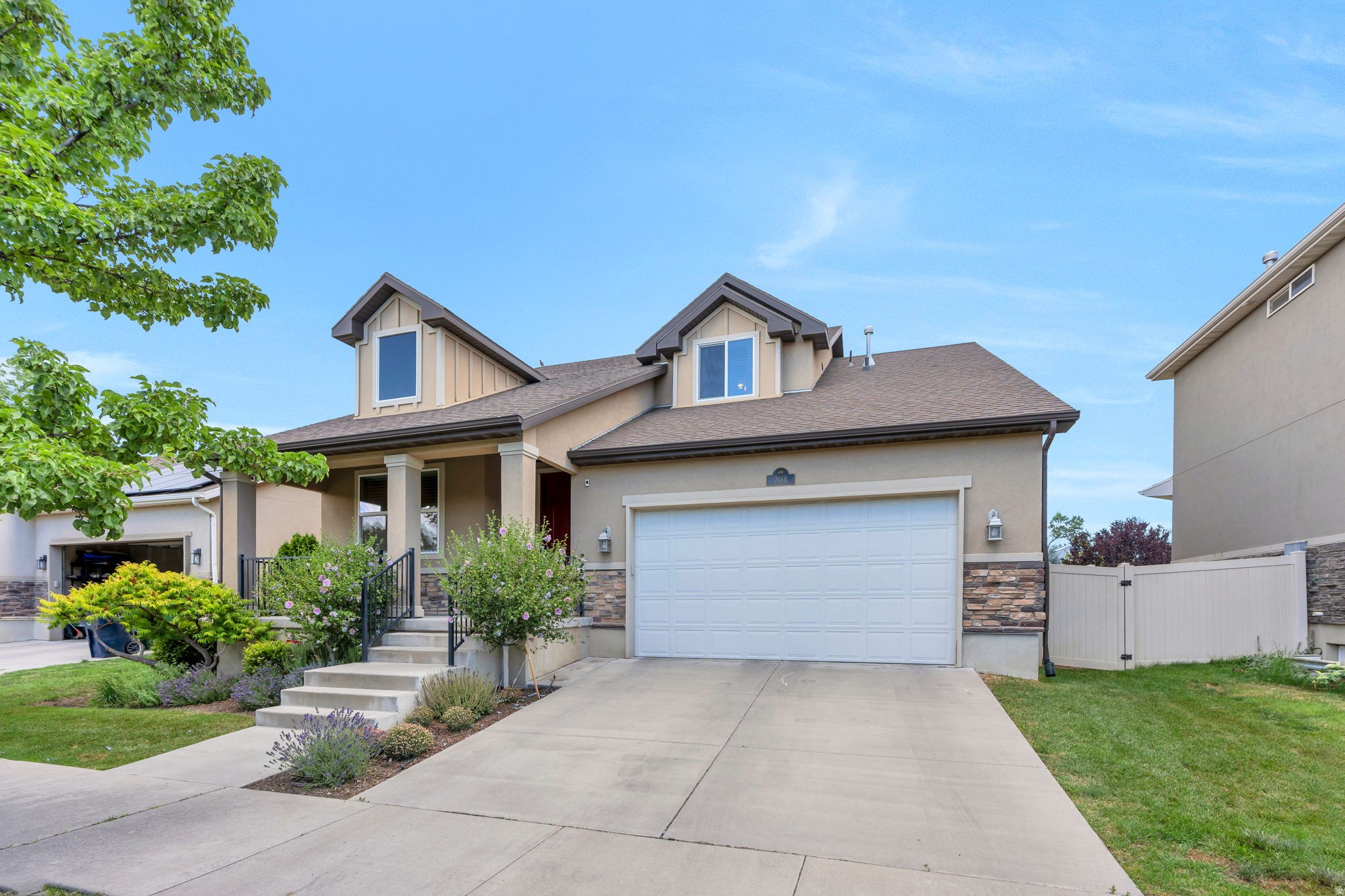 203 E ST GERMAIN WAY
