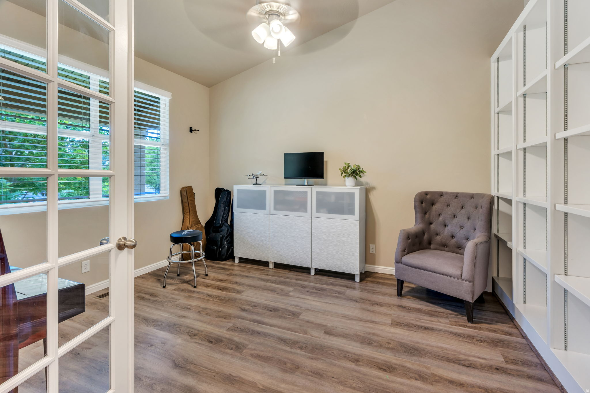 203 E ST GERMAIN WAY