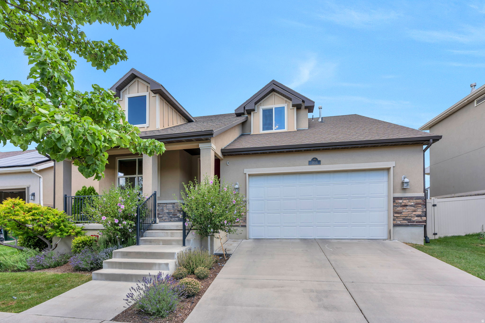 203 E ST GERMAIN WAY